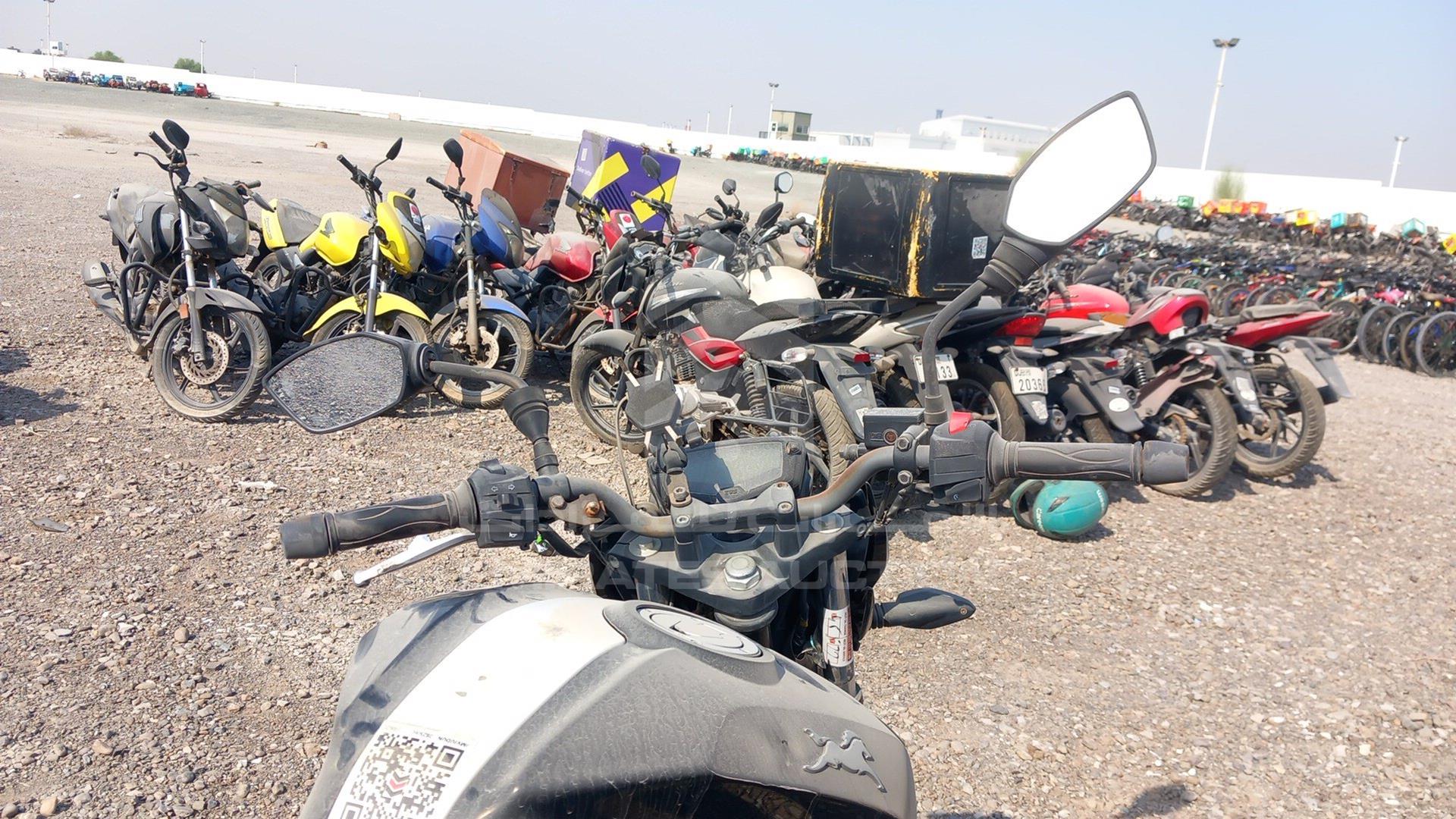 2021 TVS APACHE RTR160 4V VIN: MD637DE77M2N00035