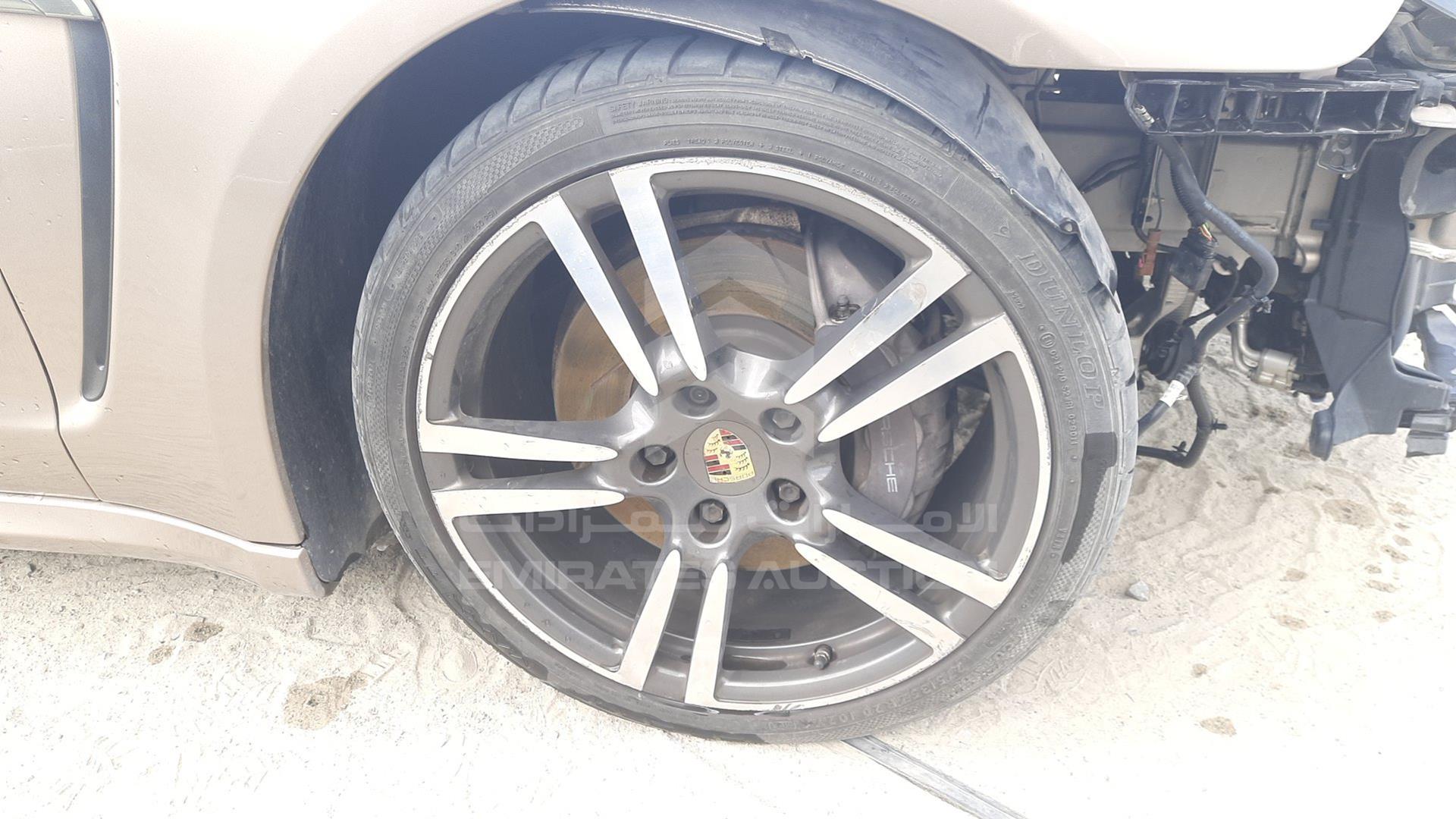 2016 PORSCHE PANAMERA VIN: WP0ZZZ97ZGL001074