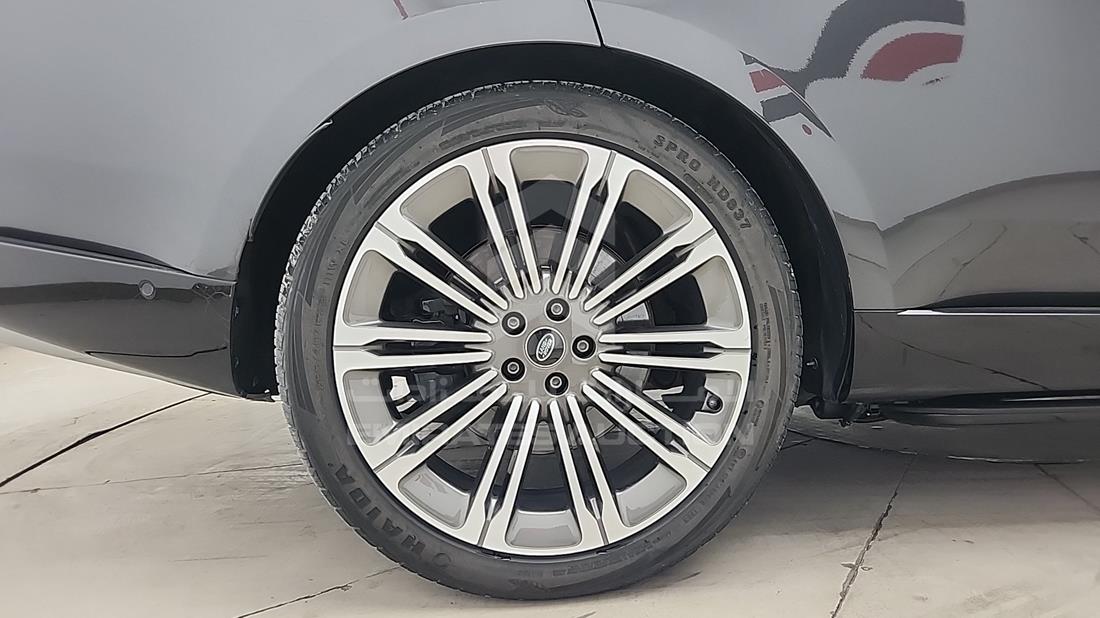 2023 Range Rover HSE — Rear Right Tyre — Photo 36