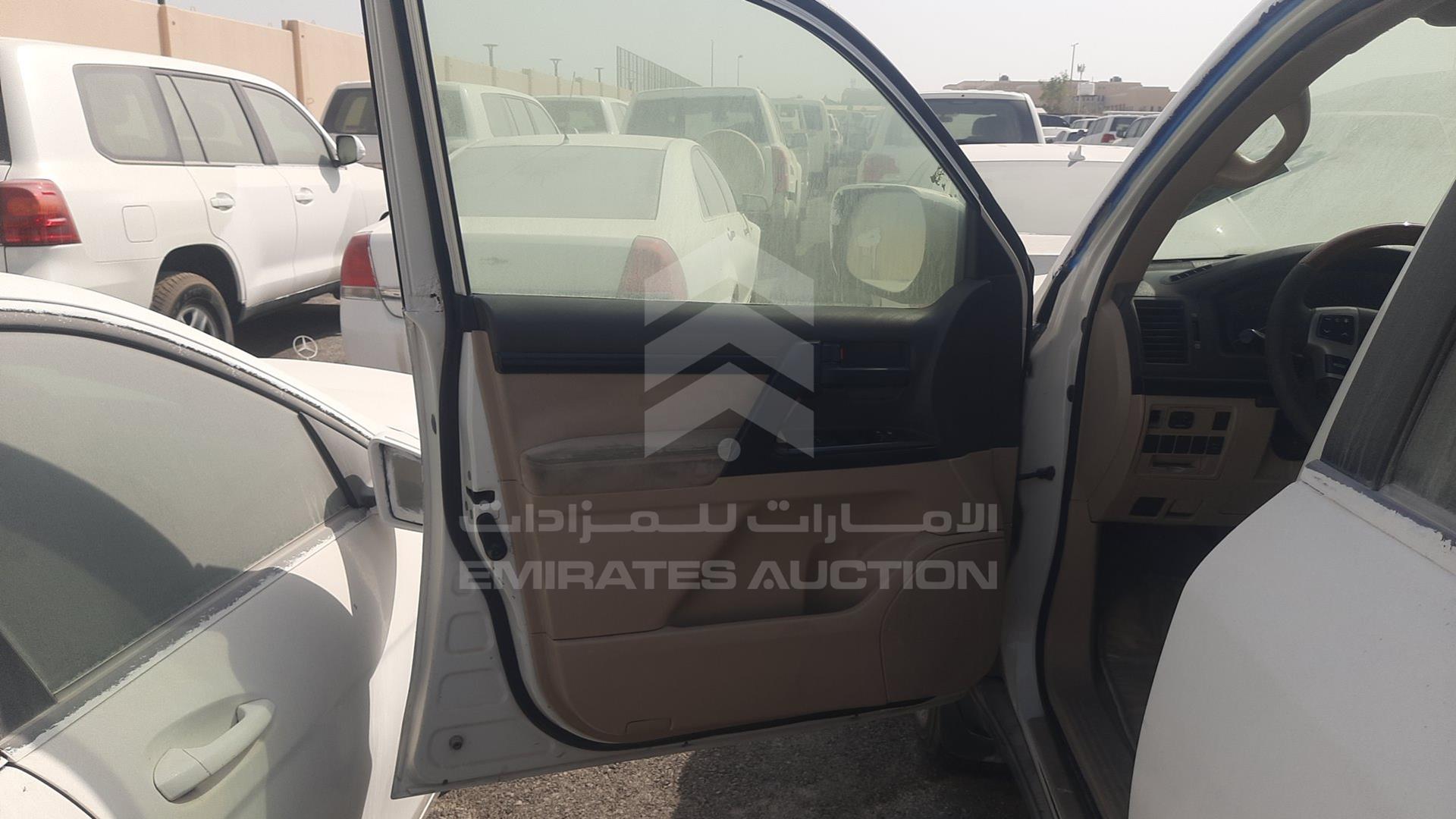 2013 TOYOTA LAND CRUISER VIN: JTMDU09J5D5065615