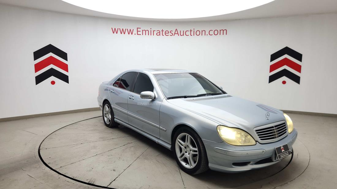 2002 Mercedes S 55 AMG — Front Right Angle — Photo 11