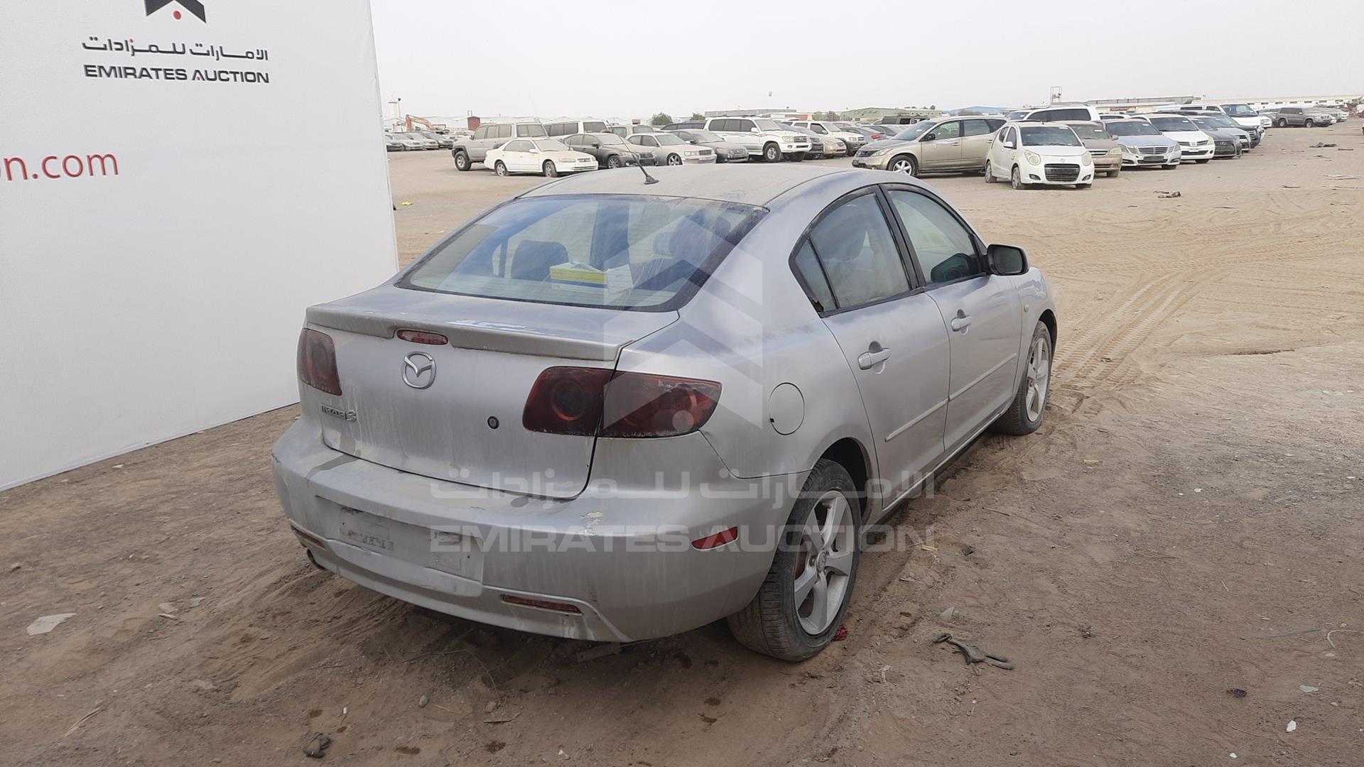2005 MAZDA 3 VIN: JM7BK326851136261