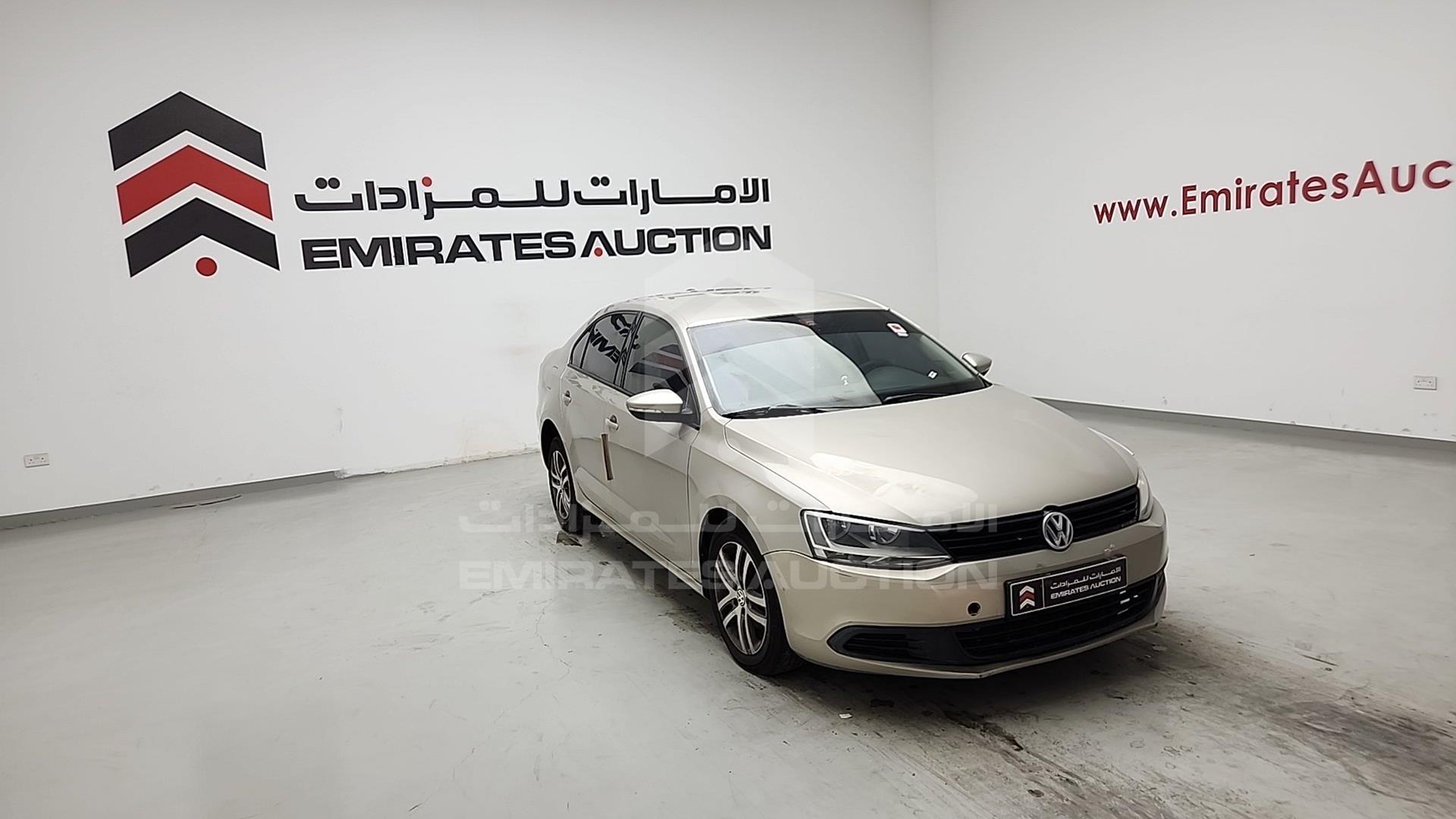 2014 VOLKSWAGEN JETTA VIN: WVWRV1AJ4EM215497