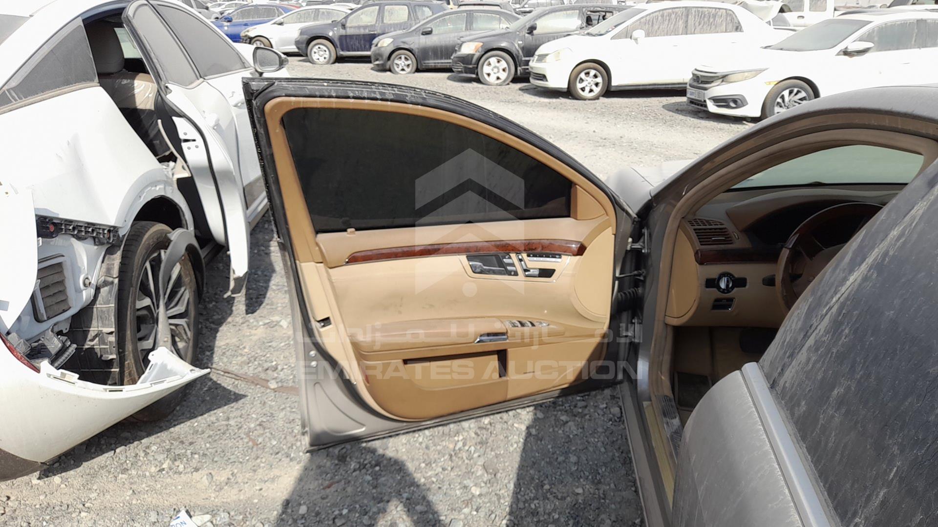 2009 MERCEDES S 350 VIN: WDDNG56X19A272363
