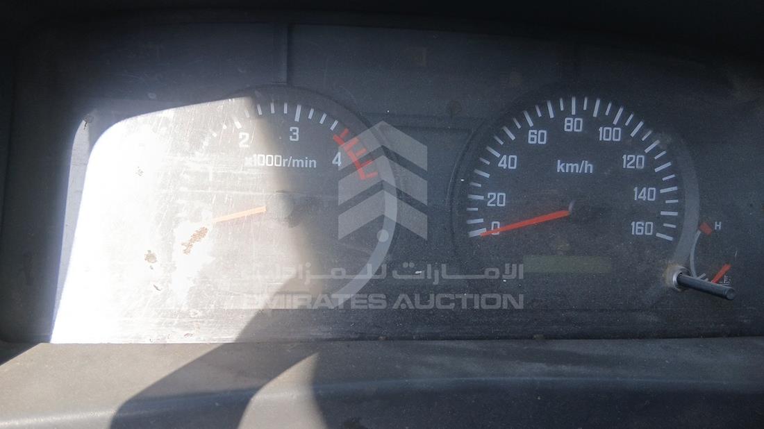 2014 Isuzu NMR — Speedometer & RPM Gauges — Photo 14