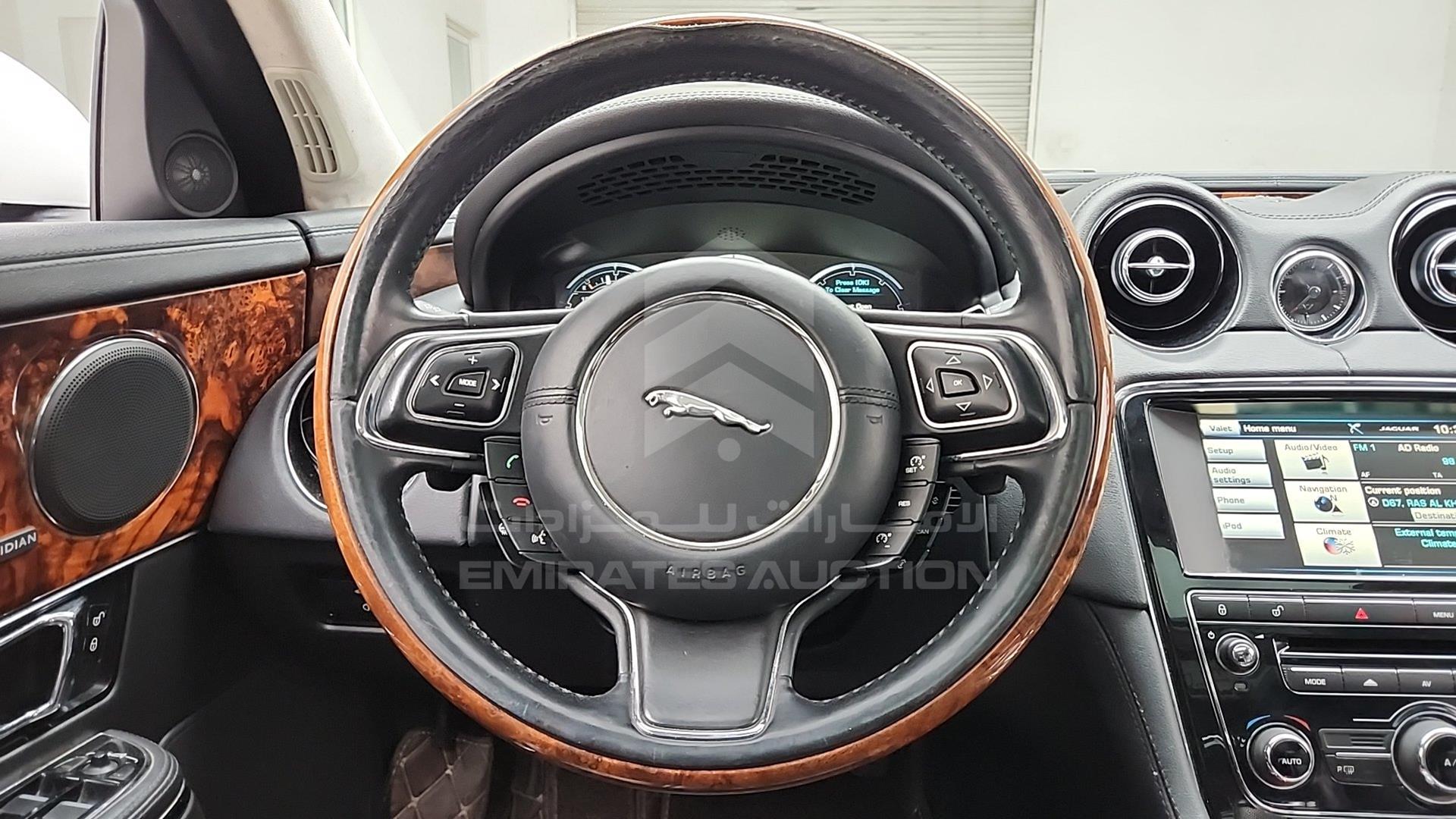 2014 JAGUAR XJL VIN: SAJAA22A5E8V64868