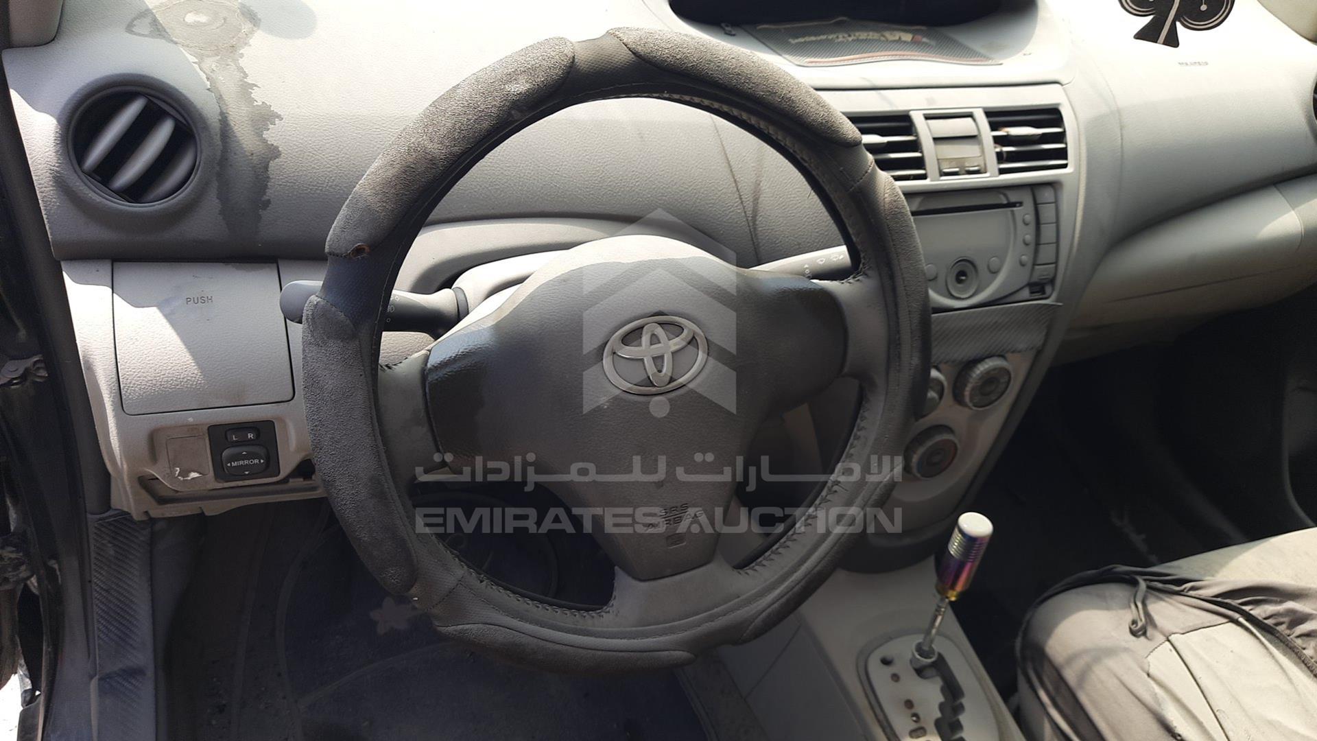 2011 TOYOTA YARIS VIN: JTDBW9237B1214001