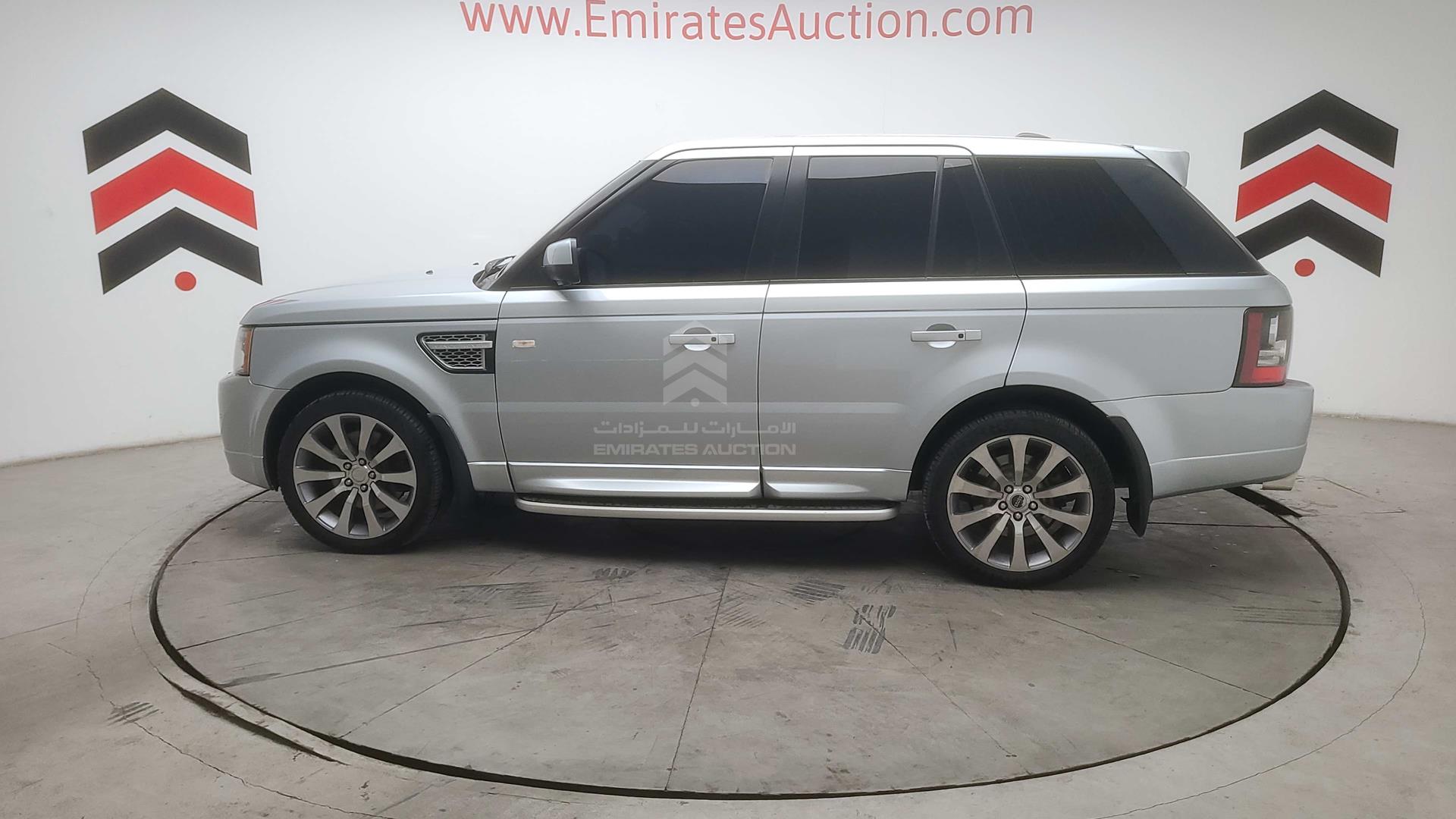 2011 RANGE ROVER SPORT VIN: SALLSAAD4BA298420