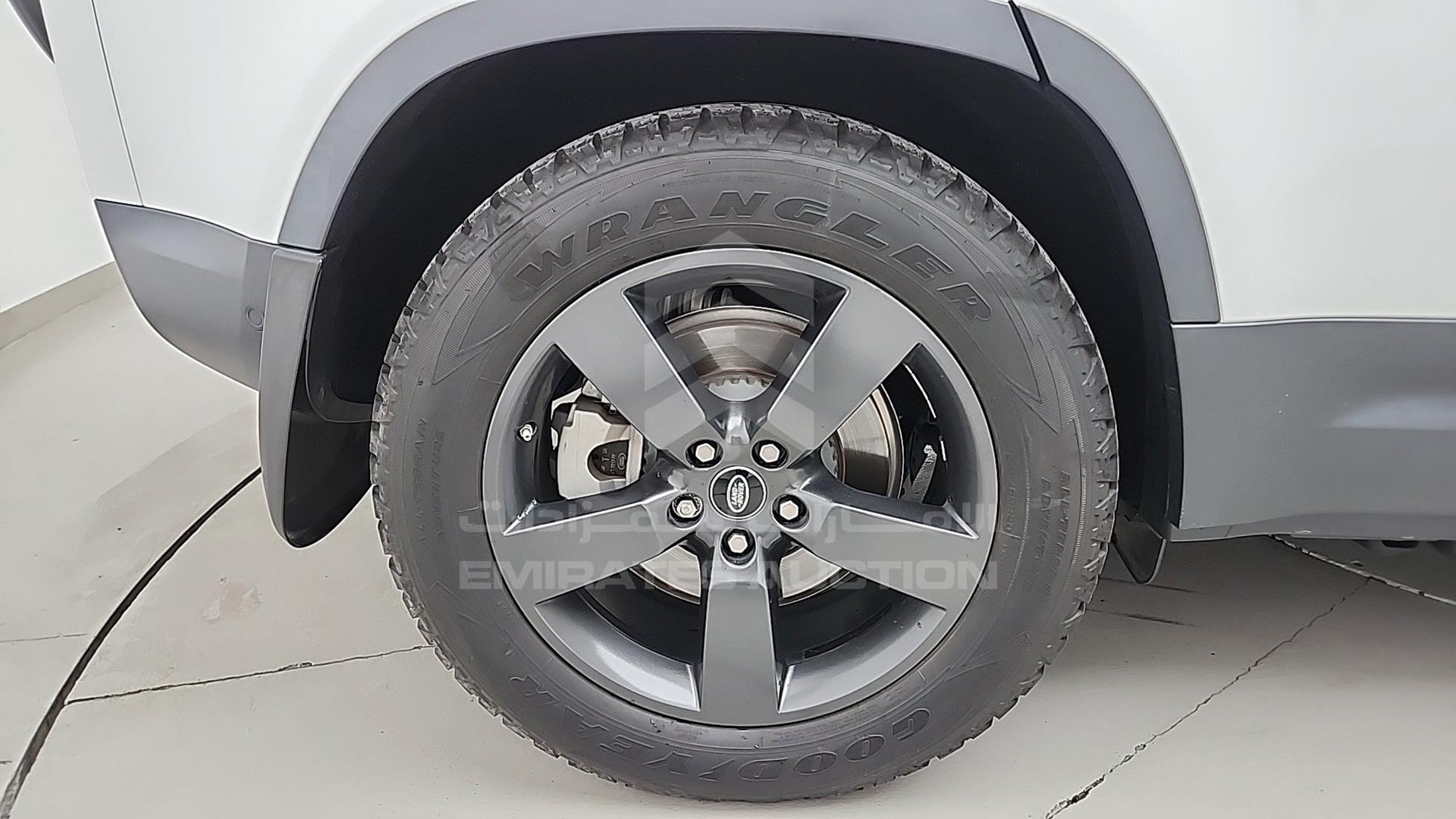 2021 LAND ROVER DEFENDER VIN: SALEA7BU2M2035119