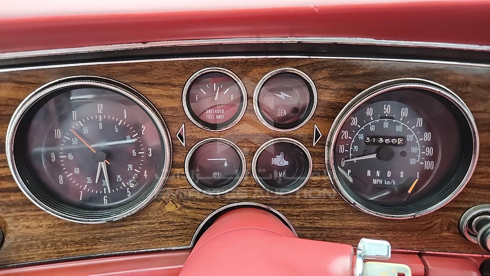 1977 PONTIAC GRAND PRIX VIN: 2J57Y7A197595