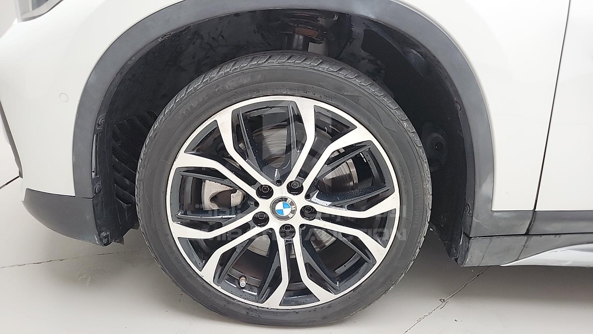 2021 BMW X1 VIN: WBXJG9C03MSS27498