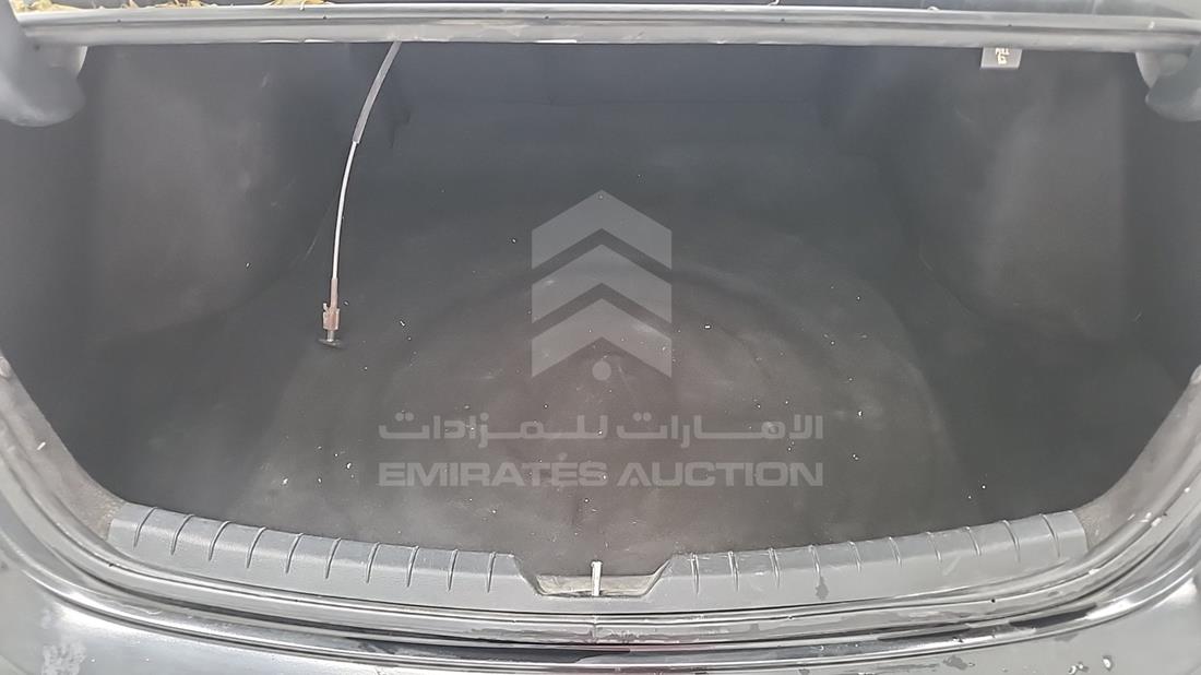 كيا كي 5 2021 — زاوية صندوق السيارة — صورة 20