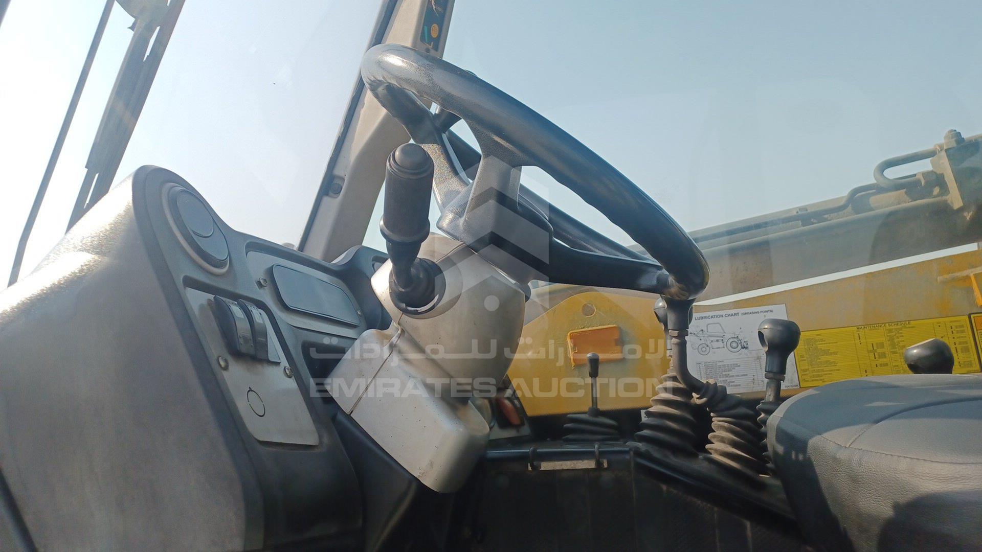 2020 JCB 530-110 VIN: HAR5DB5MA01917921