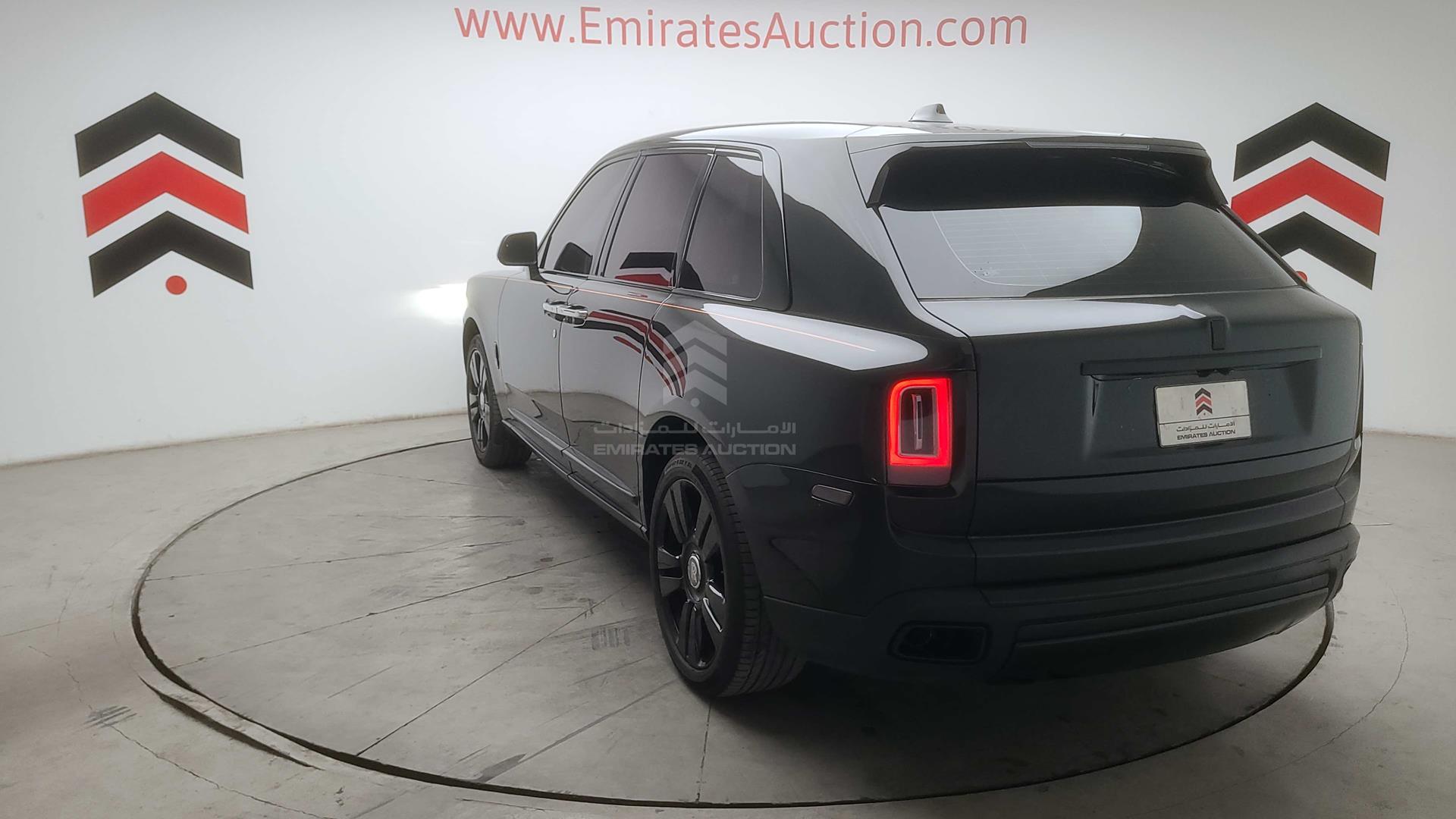 2019 ROLLS-ROYCE CULLINAN VIN: SCA689X06KU109627