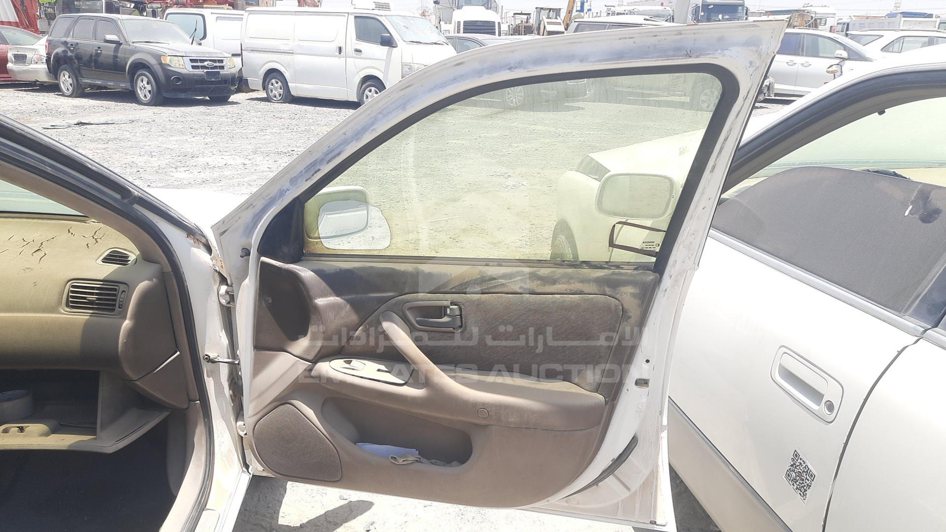 2000 TOYOTA CAMRY VIN: 6T1BG23K2YX412694