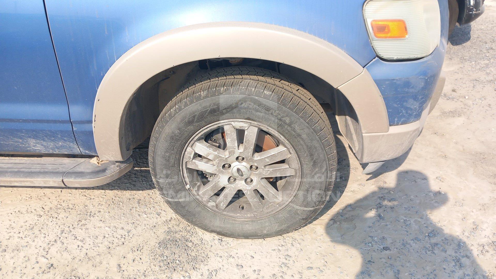 2009 FORD EXPLORER VIN: 1FMEU74E69UA09652