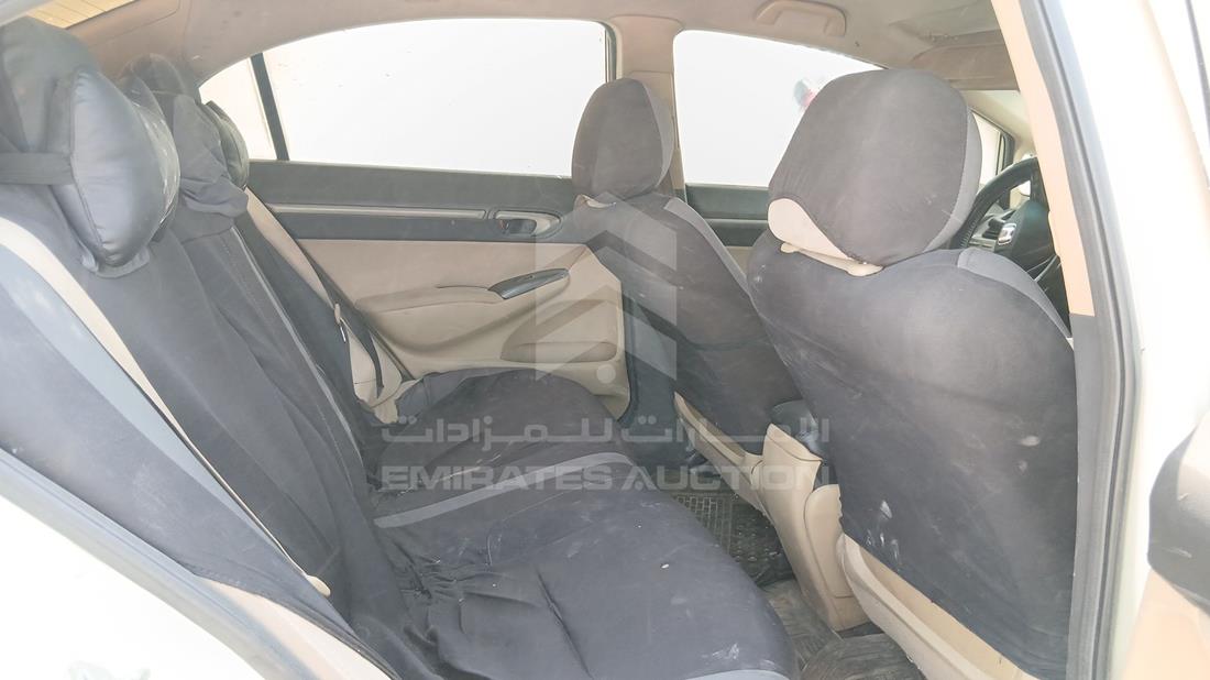 هوندا سيفيك 2008 — زاوية الراكب الخلفي اليمنى — صورة 21