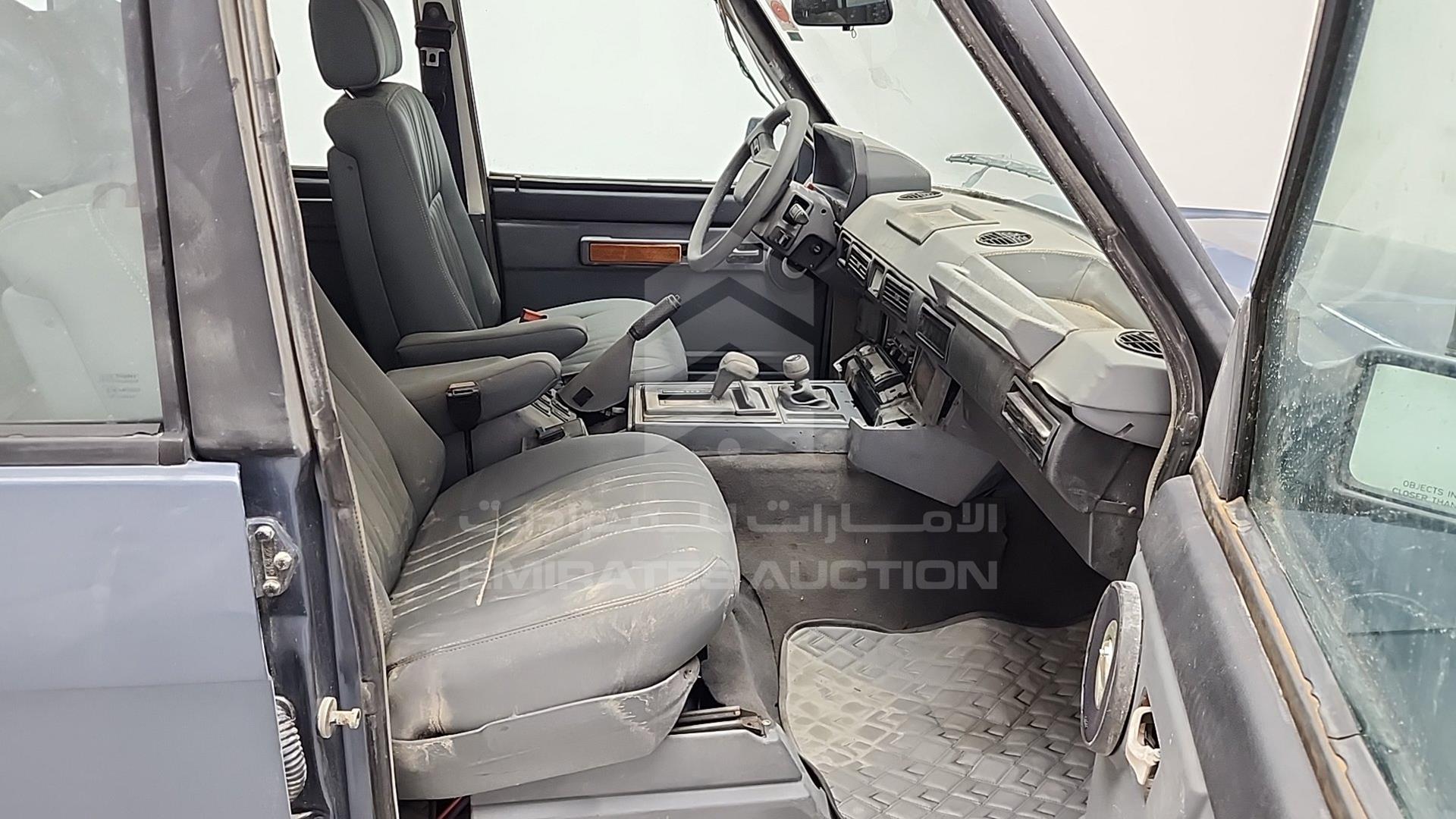 1987 LAND ROVER RANGE ROVER VIN: SALHV1140HA296647
