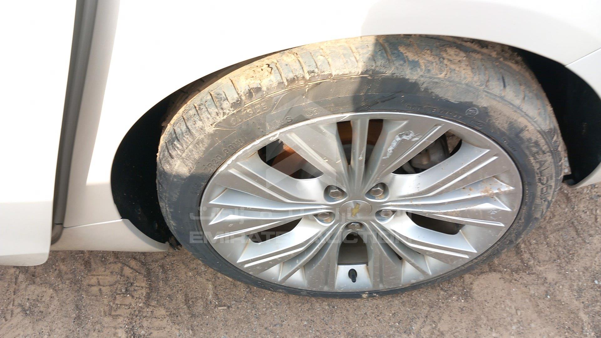 2014 CHEVROLET IMPALA VIN: 2G1175S37E9282275