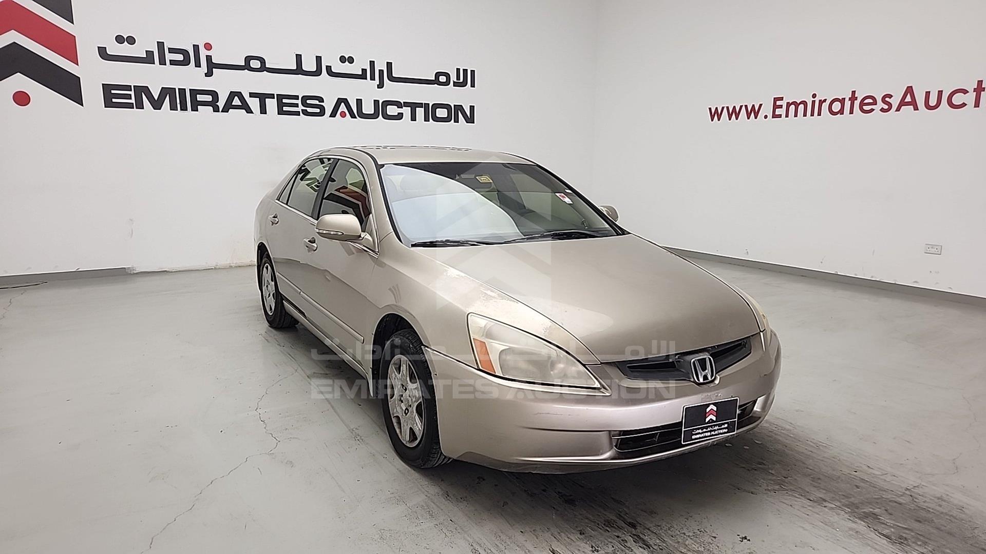 2005 HONDA ACCORD VIN: JHMCM56505C404356