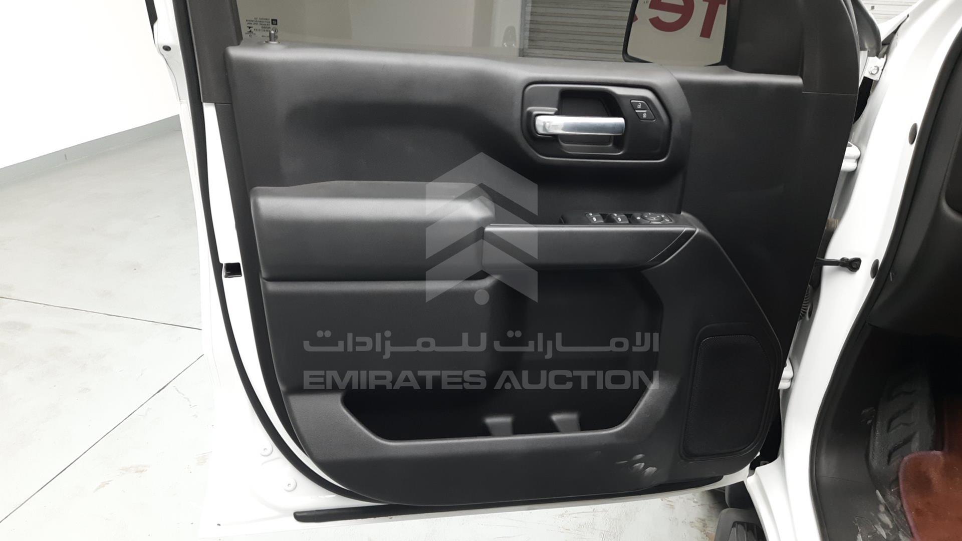 2019 CHEVROLET SILVERADO VIN: 1GCRWAEH2KZ289813