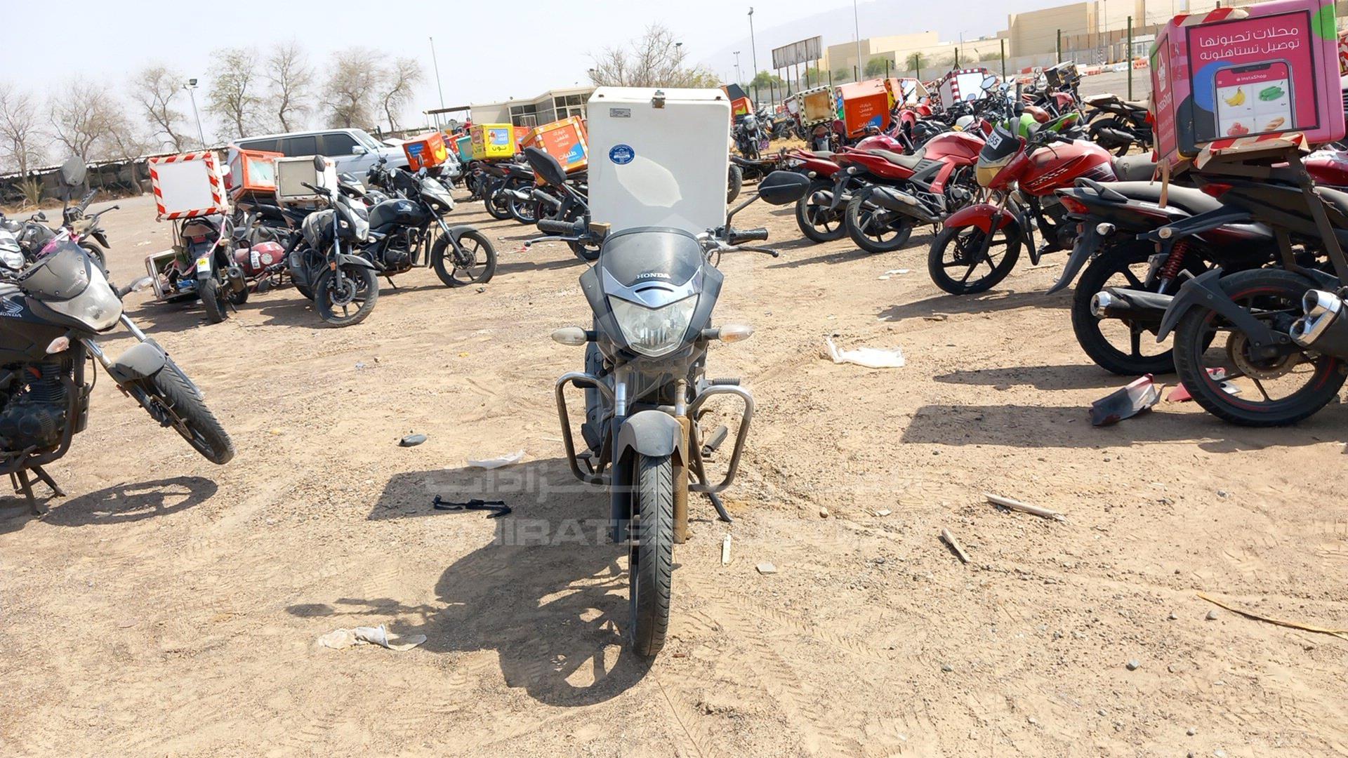 2014 HONDA UNICORN VIN: ME4KC09CME8857548