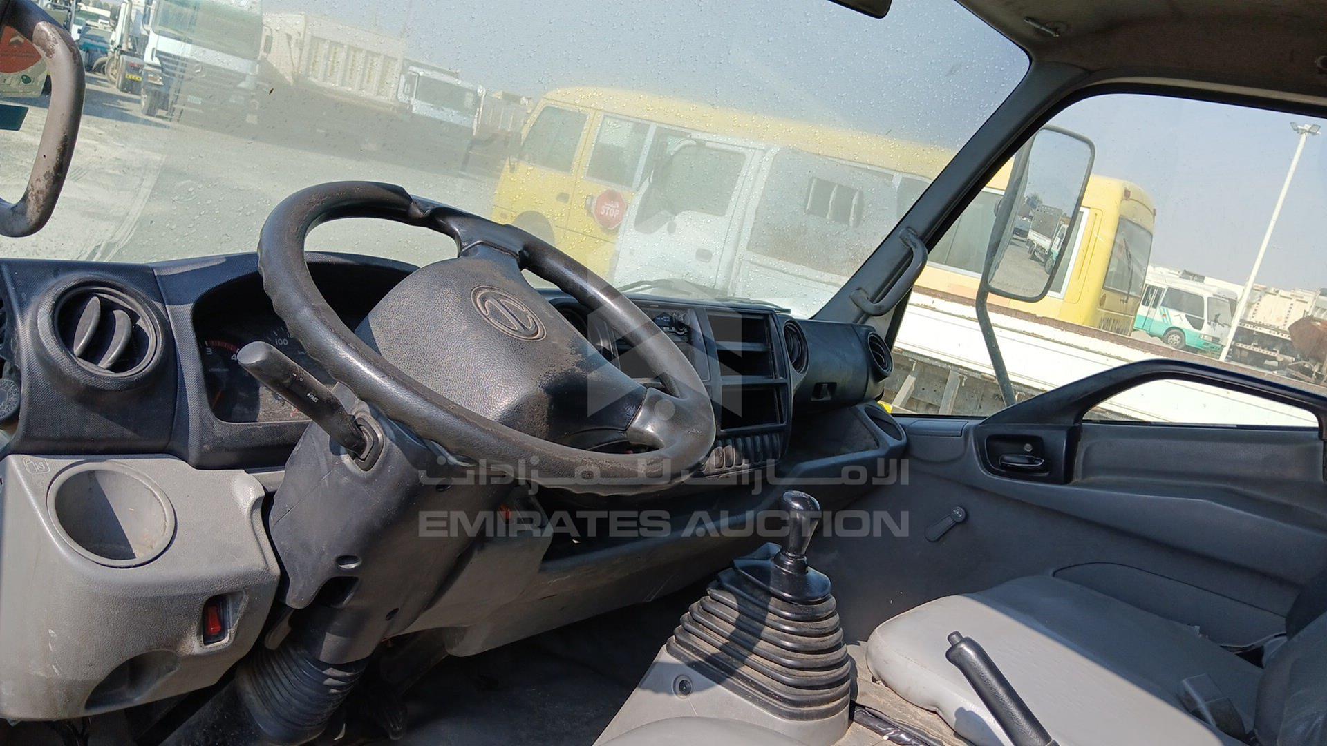 2014 HINO 300 VIN: JHHMCK3H3EK008222