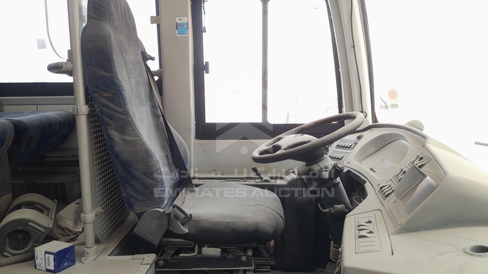 2015 KING LONG BUS VIN: LA6A1KBM6FB400225
