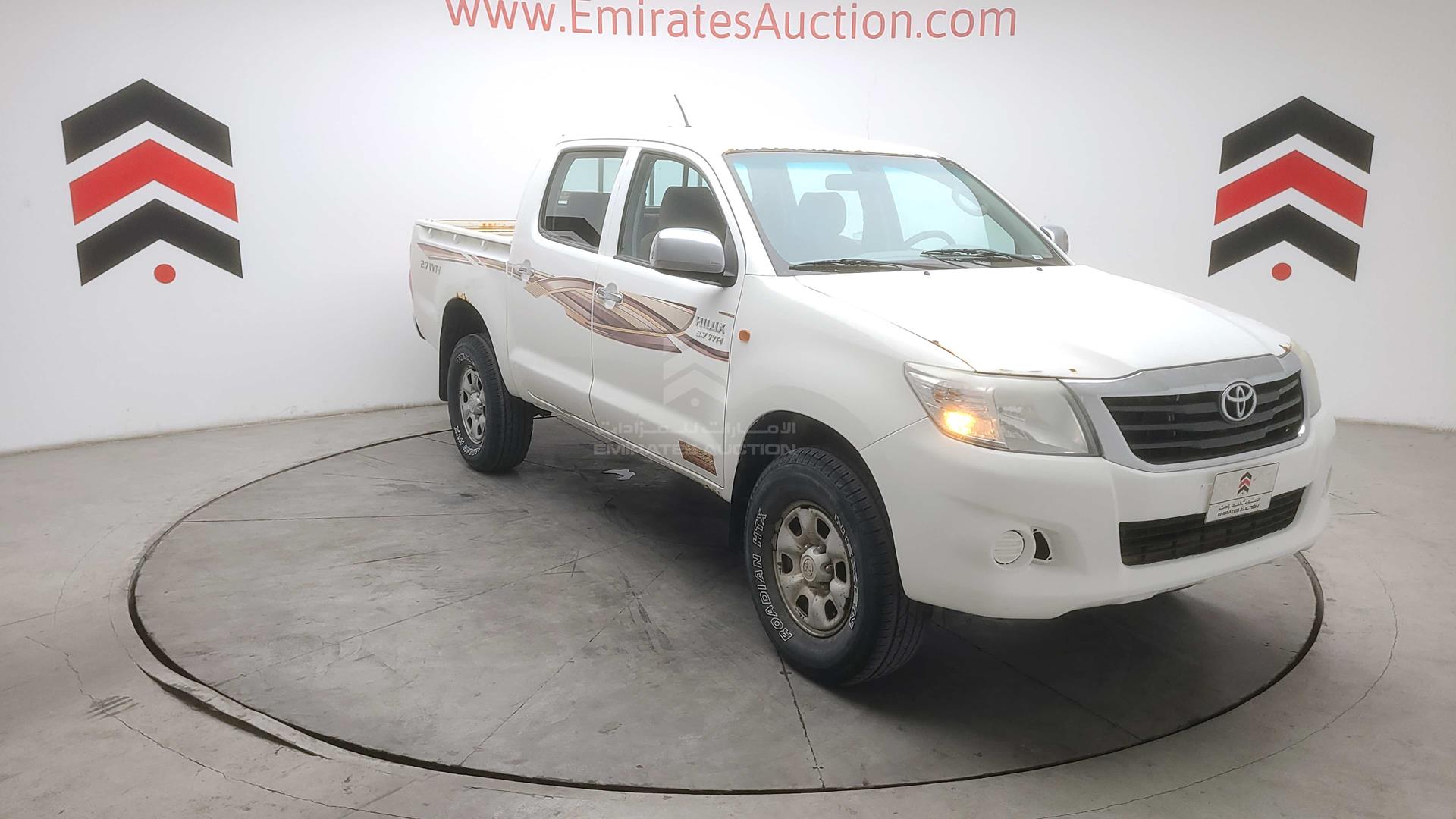 2015 TOYOTA HILUX VIN: MR0FX22G7F1437655
