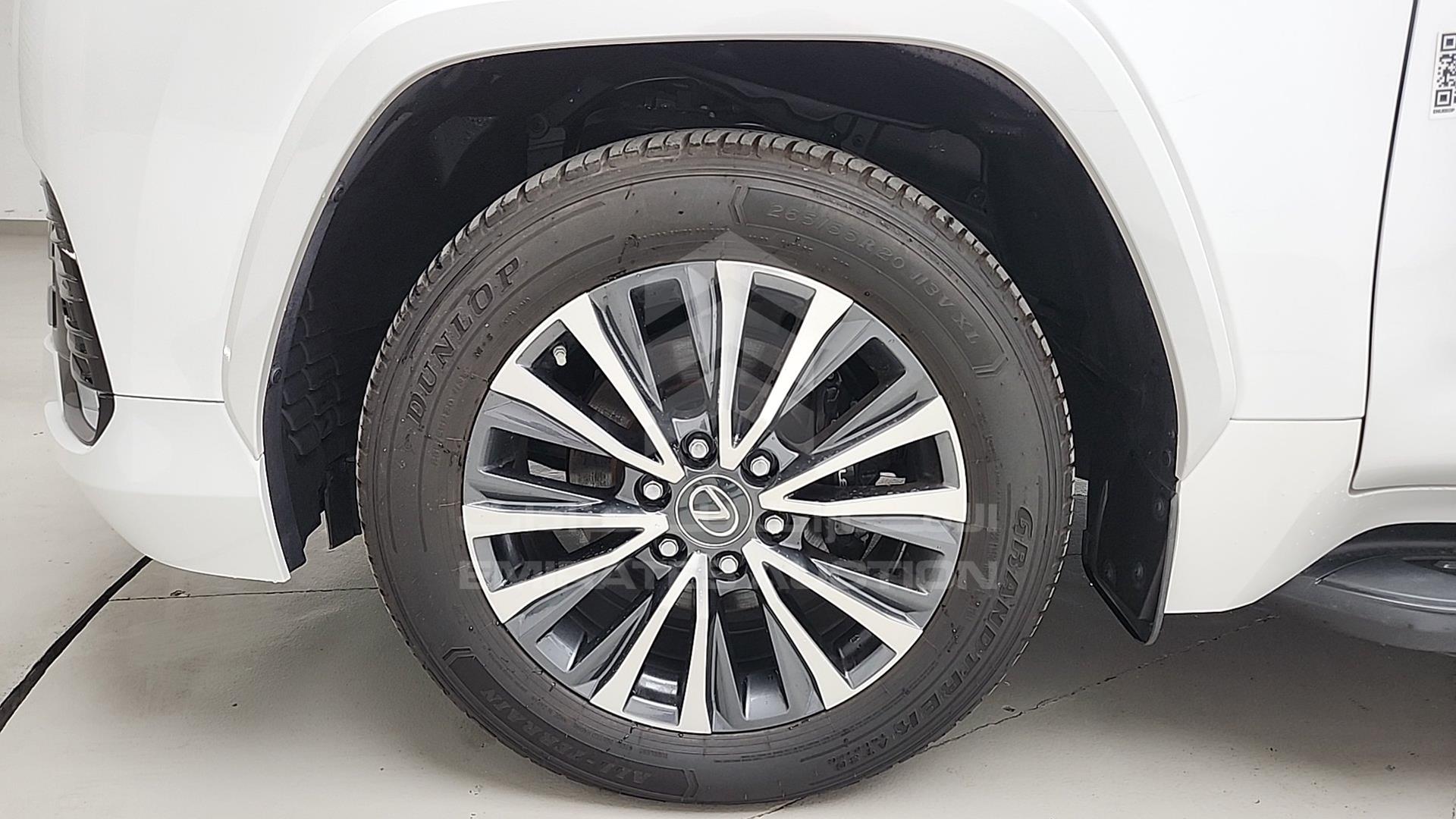 2022 LEXUS LX 600 VIN: JTJPB7CX1N4008941