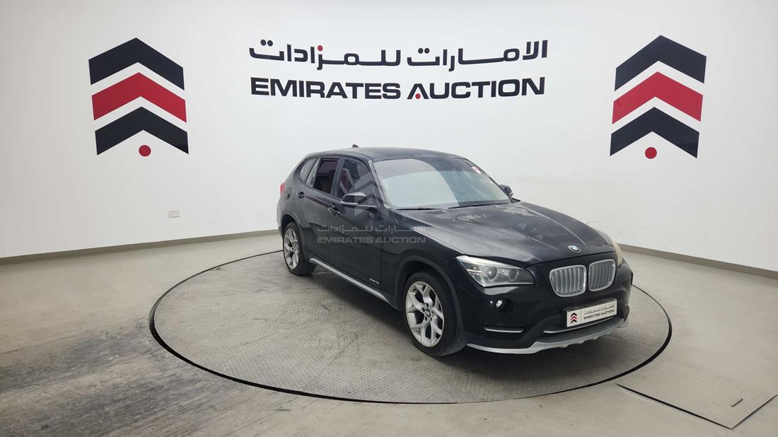 2015 BMW X1 — Front Right Angle — Photo 9