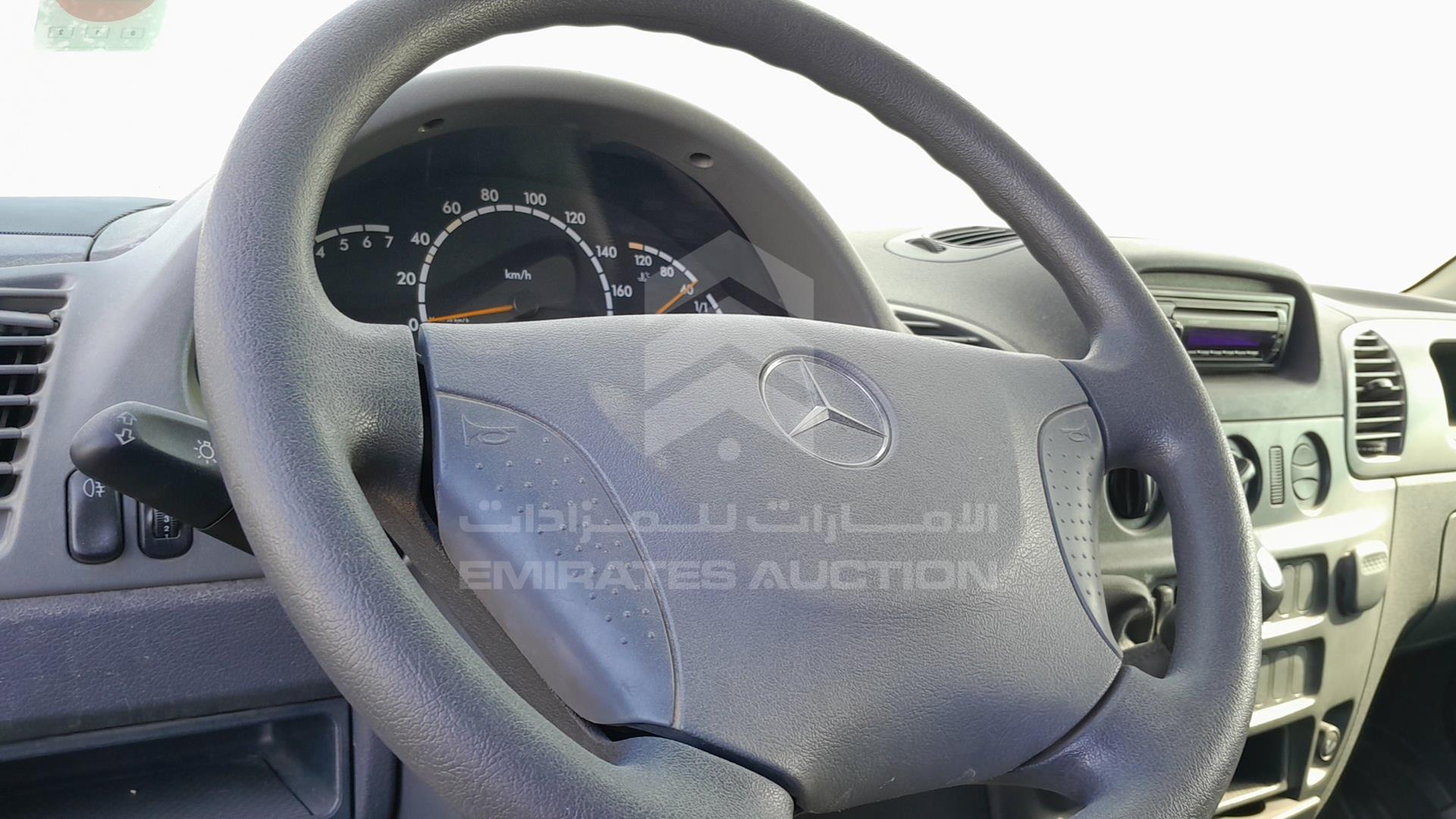 2010 MERCEDES SPRINTER VIN: WD3YB5482AE036006