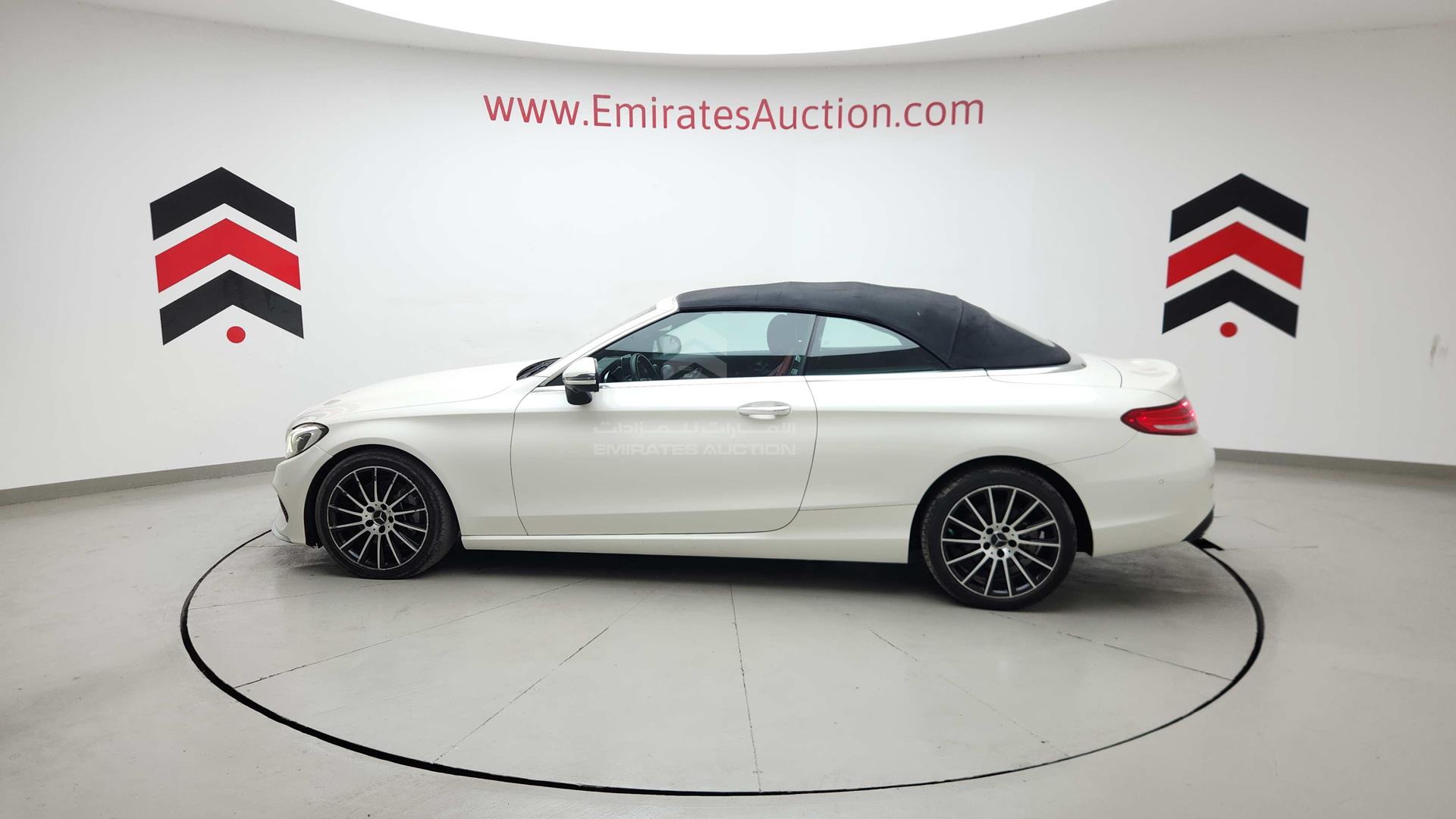 2018 MERCEDES C 300 VIN: WDDWK4KB9JF624409