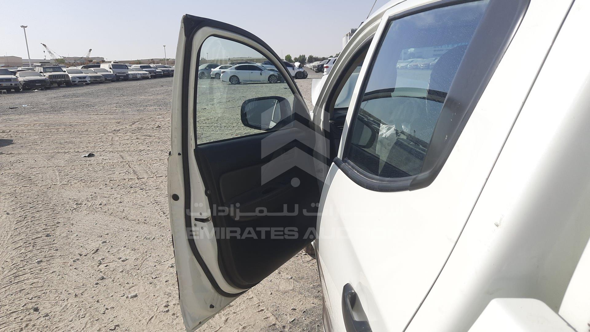 2016 MITSUBISHI L 200 VIN: MMBJNKJ40GH072520