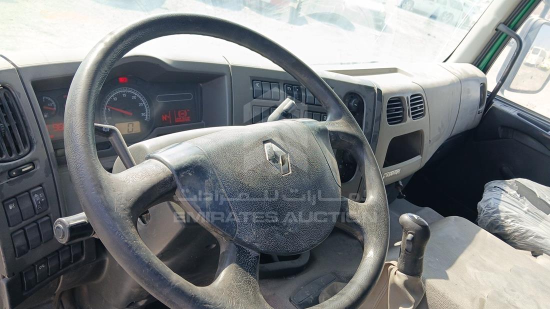 رينو 440 2016 — زاوية الواجهة الكاملة — صورة 16
