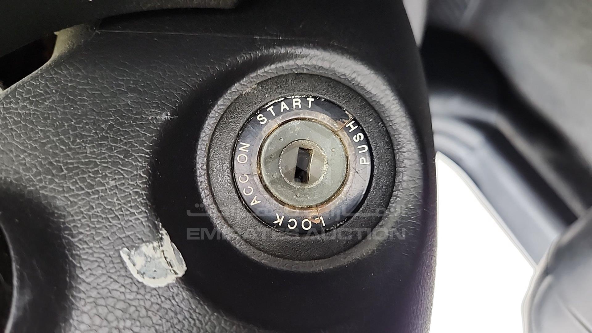 2012 HYUNDAI SONATA VIN: KMHEB41C0CA288080
