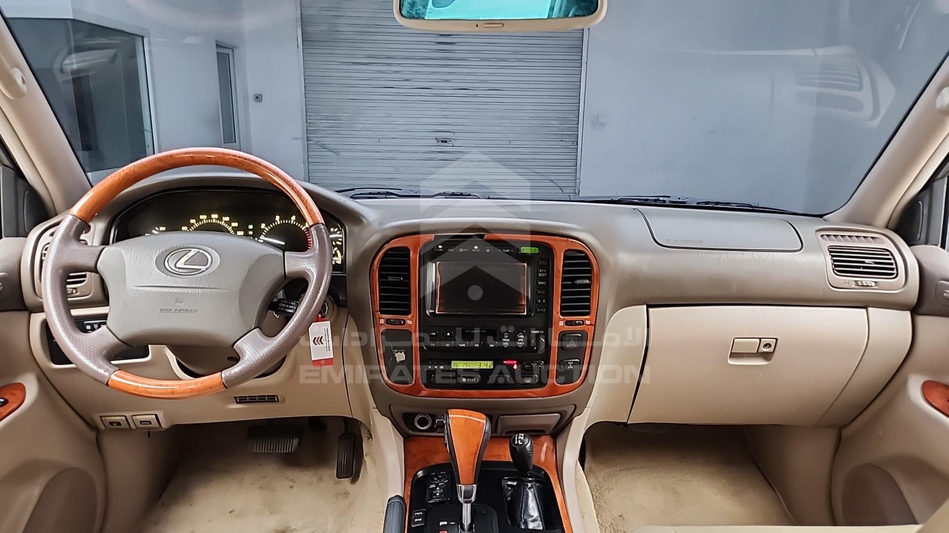 1999 LEXUS LX 470 VIN: UZJ1000087157