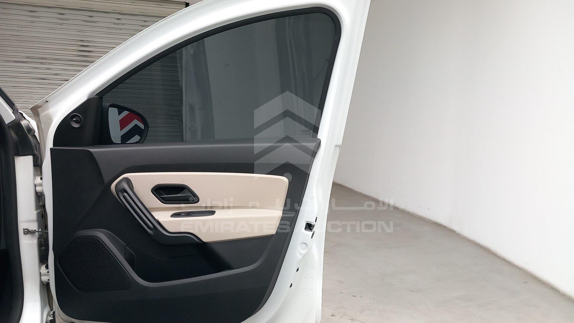 2019 RENAULT DUSTER VIN: VF1HSRSC7KA471518