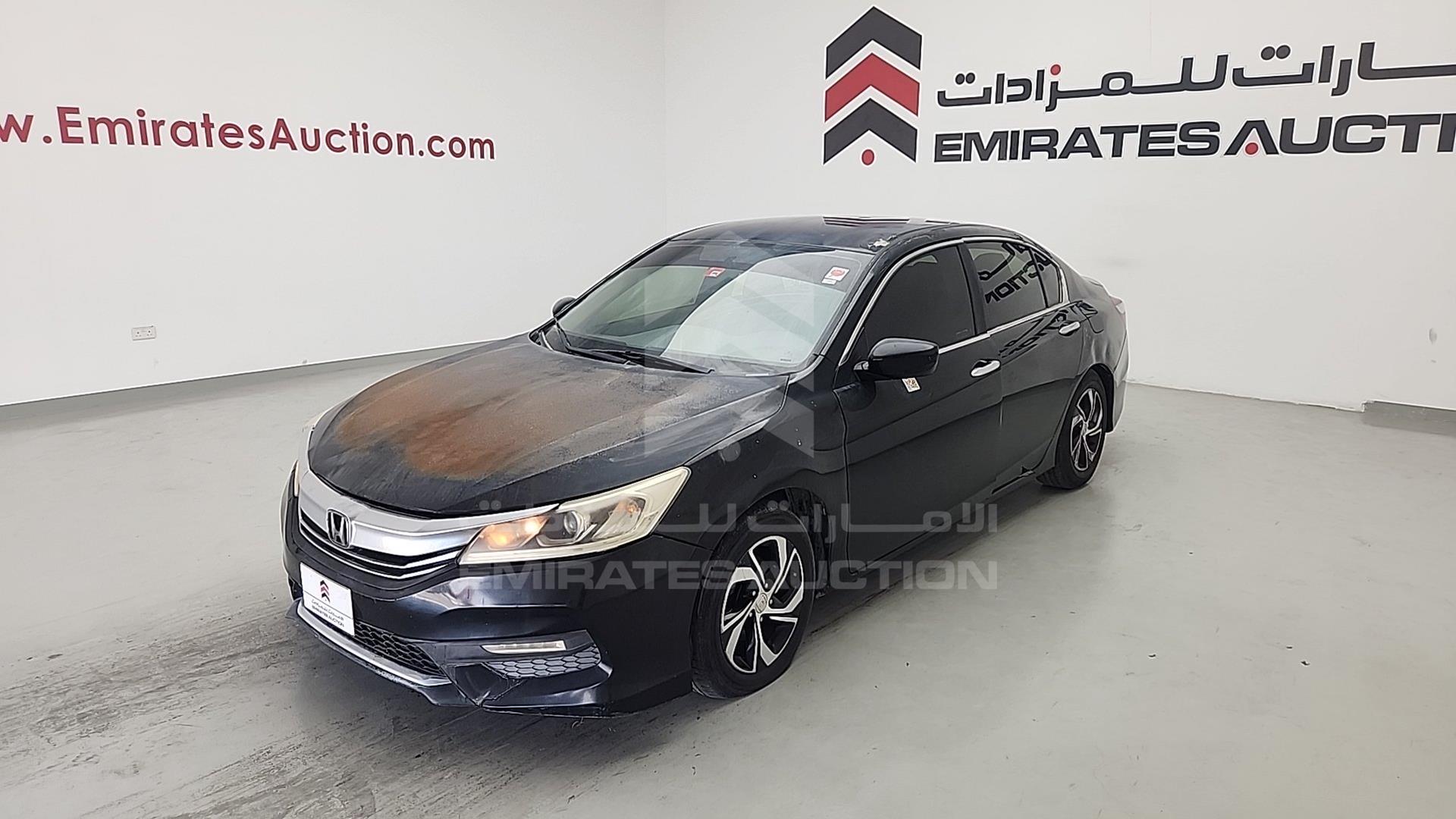 2017 HONDA ACCORD VIN: 1HGCR2F39HA102131