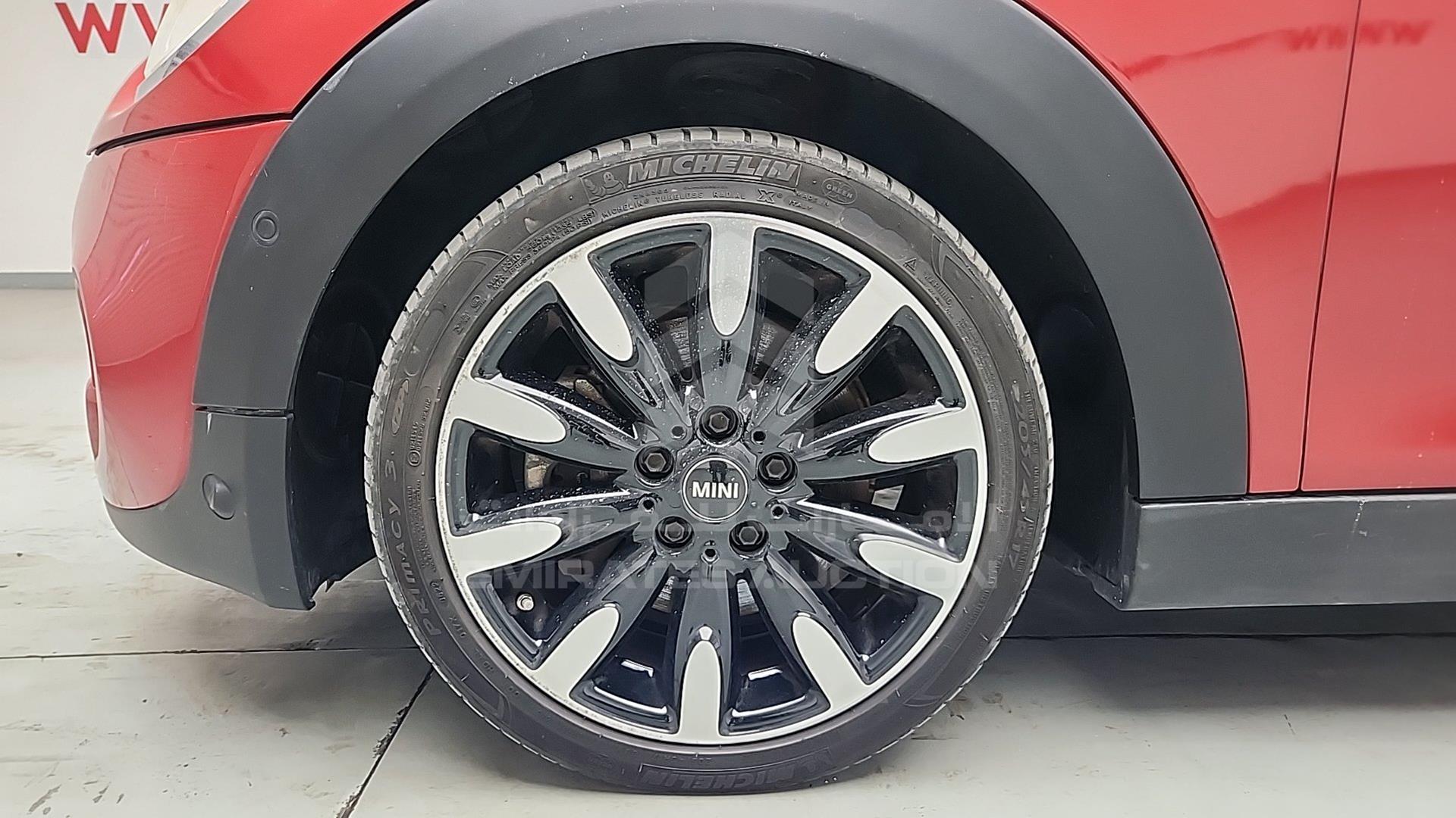 2017 MINI COOPER S VIN: WMWXS7101HT847147