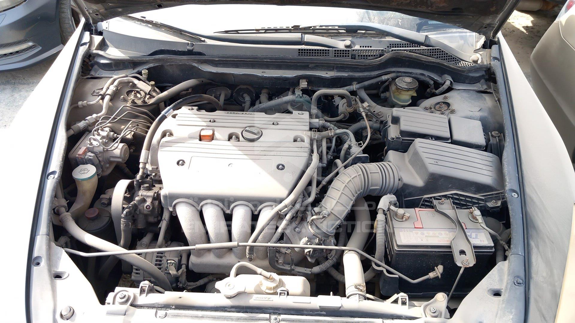 2005 HONDA ACCORD VIN: JHMCM56505C407631