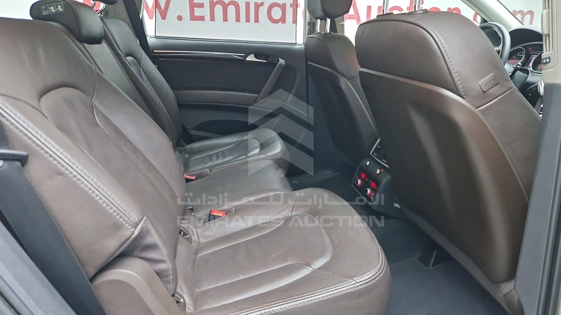 2015 AUDI Q7 VIN: WA1AGDFE9FD000195