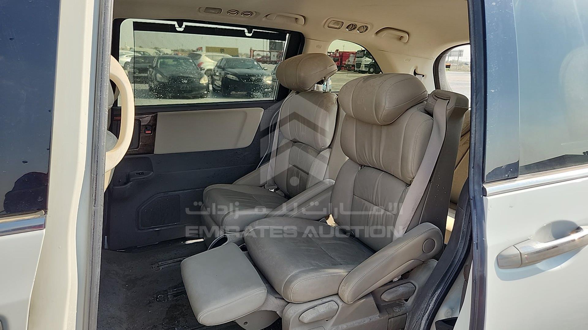 2018 HONDA ODYSSEY VIN: JHMRC1853JC400458