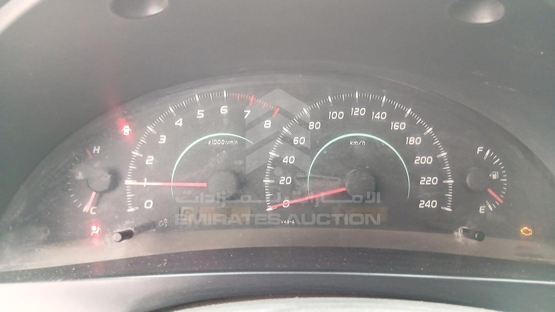 2007 Toyota Camry — Speedometer & RPM Gauges — Photo 17