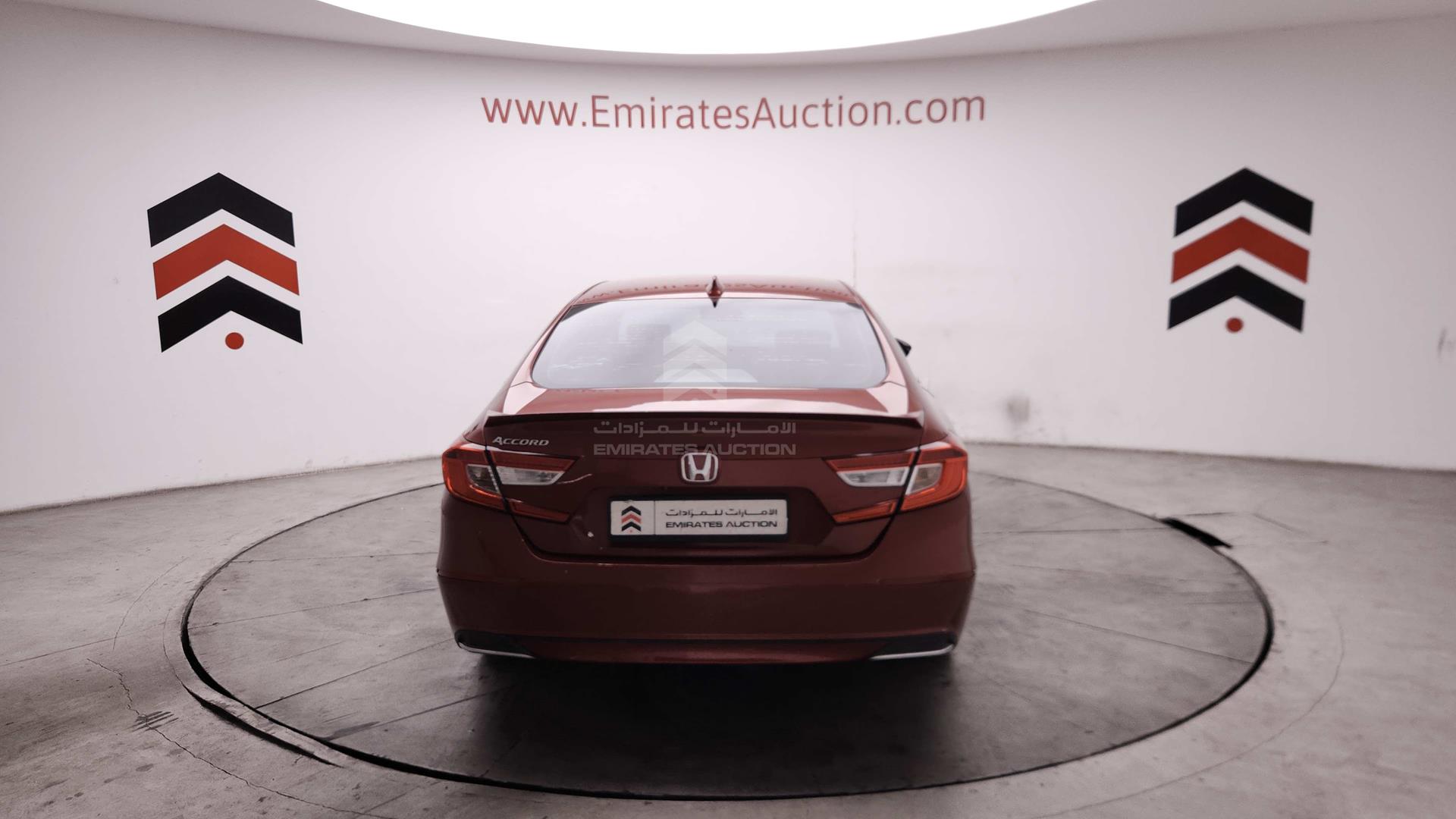 2018 HONDA ACCORD VIN: 1HGCV1666JA601815