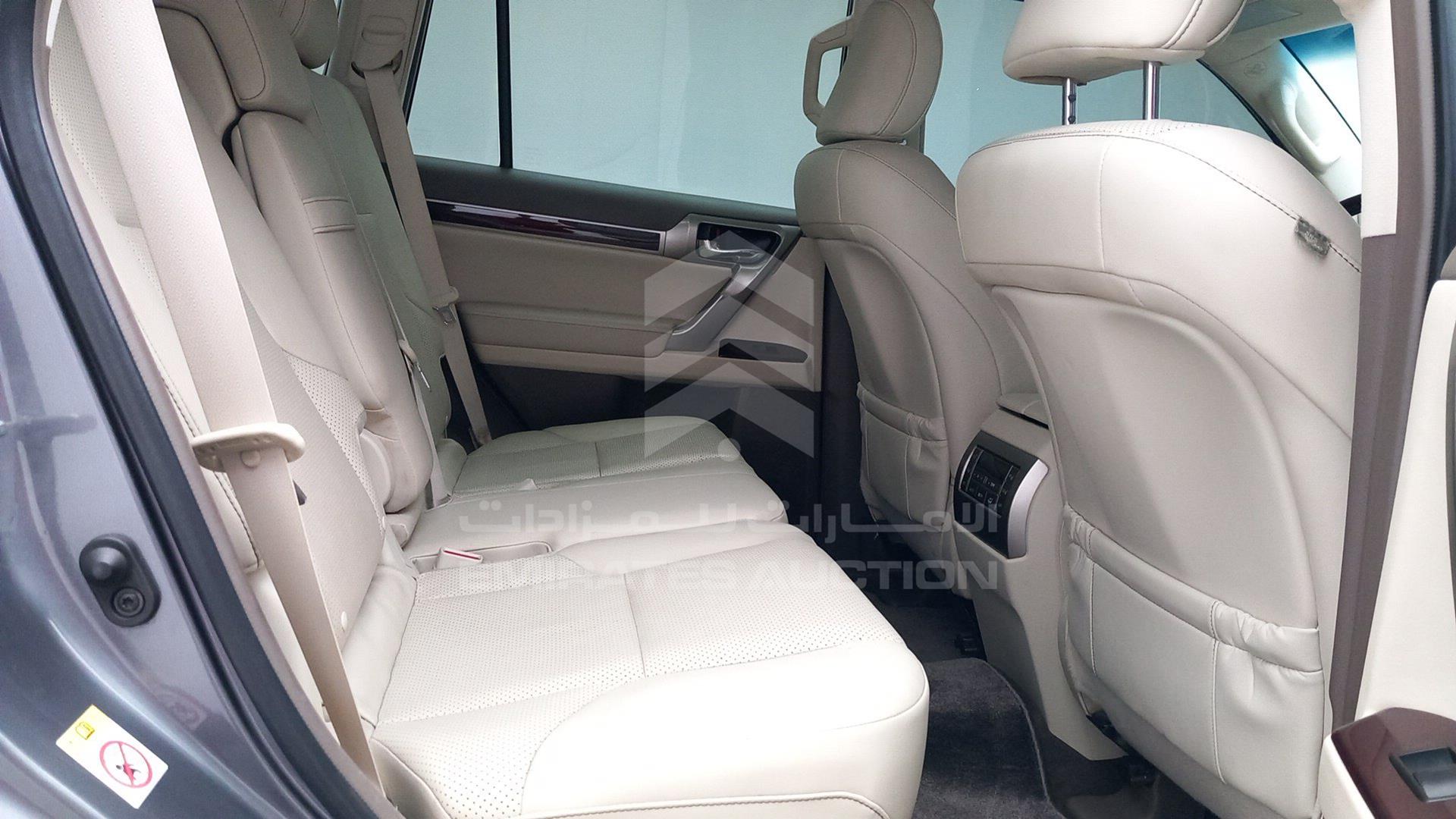 2019 LEXUS GX 460 VIN: JTJJM7FX7K5211527
