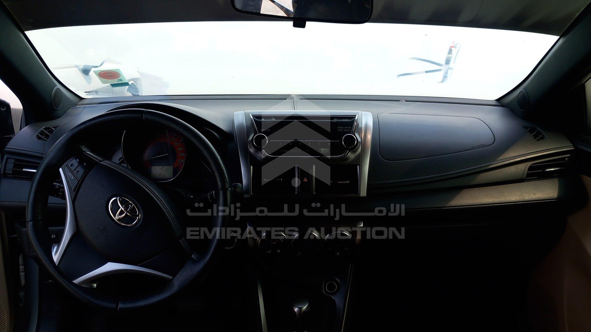 2015 TOYOTA YARIS VIN: MR2KT9F31F1127065