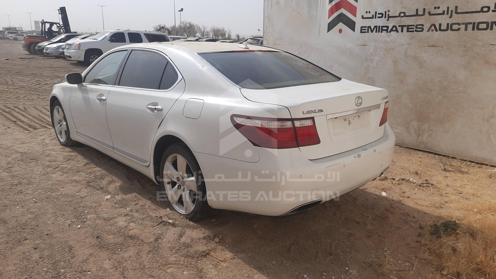 2008 LEXUS LS 460 L VIN: JTHGL46F585032478