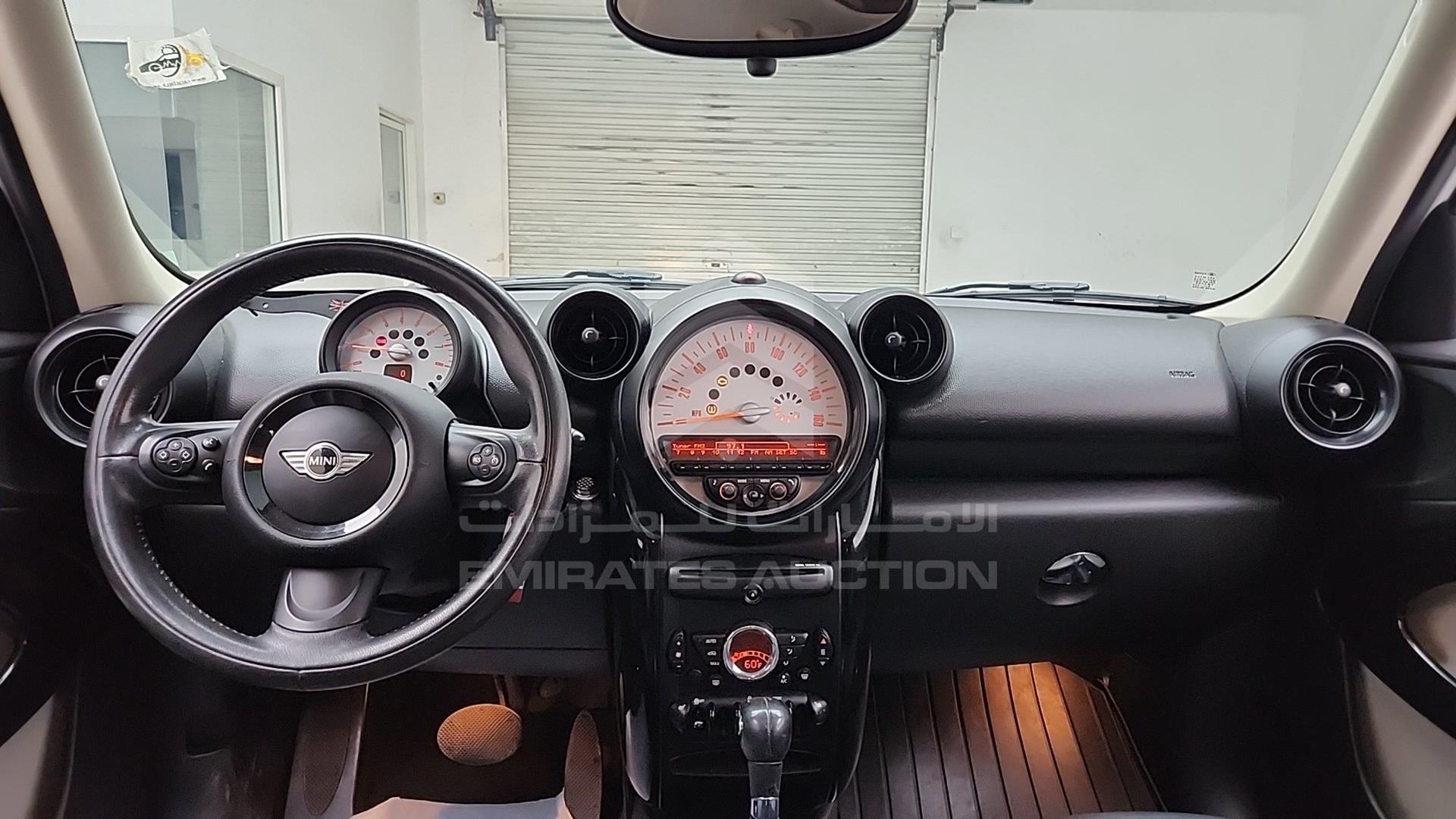 2014 MINI PACEMAN VIN: WMWSS1C50EWN94767