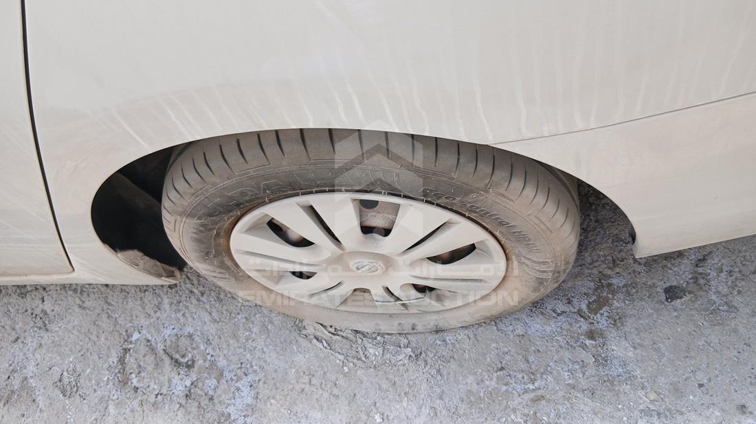 2014 Nissan Sentra — Rear Left Tyre — Photo 12